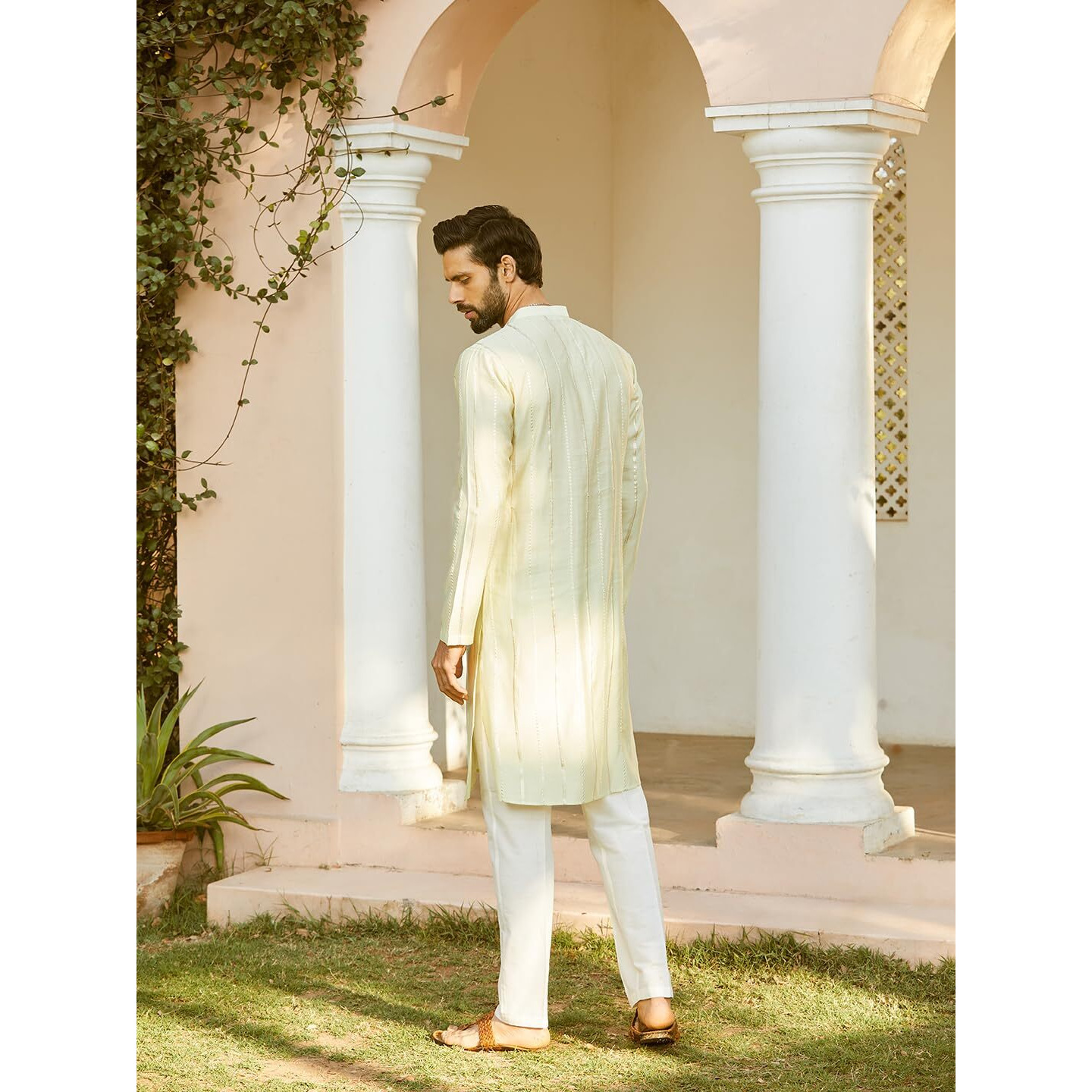 See Designs Men Full Sleeve Off White And Gold Chanderi Silk Sequins Mandarin Collar Side Slit Kurta - Sd2Kt_2436S