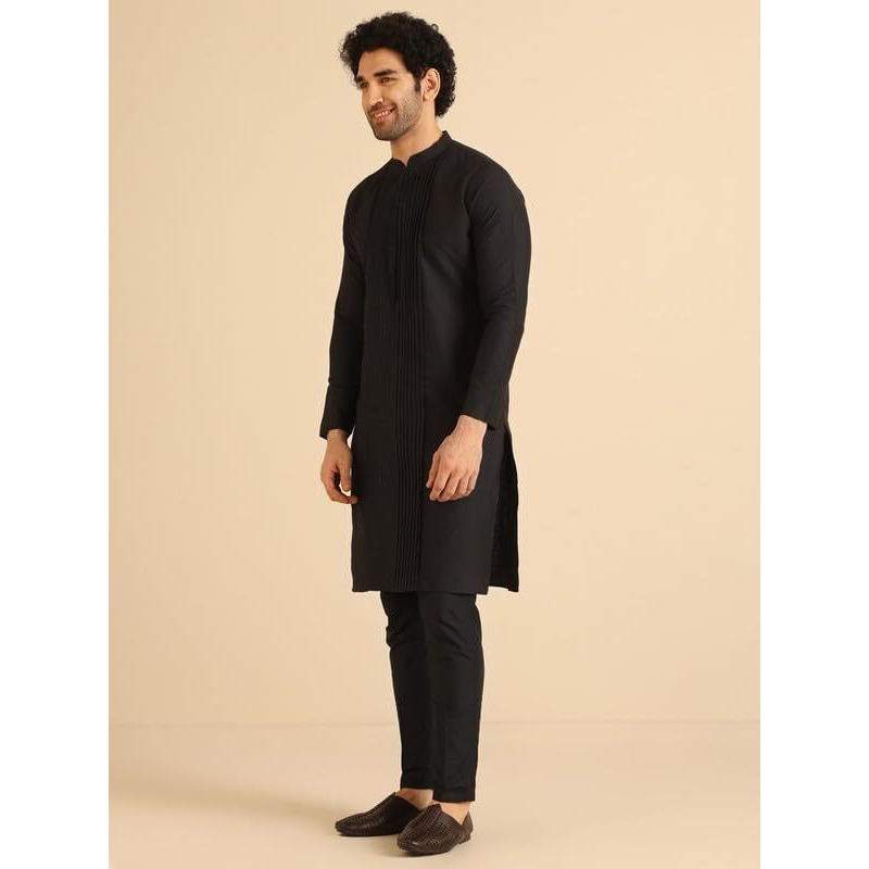Kisah Men's Kurta, Black Cotton Blend, Solid Regular Fit Mandarin Collar Long Sleeves (42)