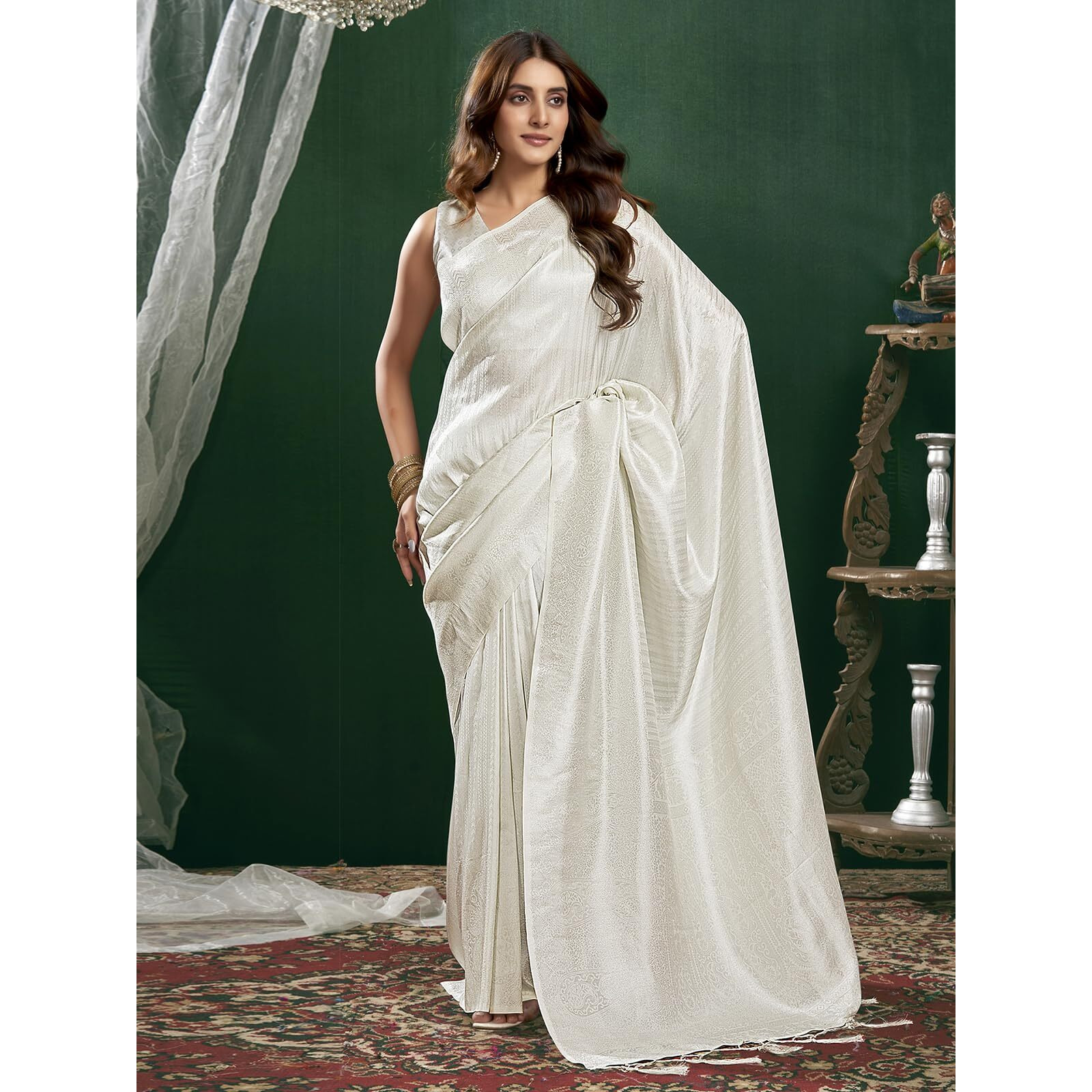 Satrani Women's Silk Blend Banarasi Jacquard Saree With Unstitched Blouse Piece (3819S404N_White & Silver)