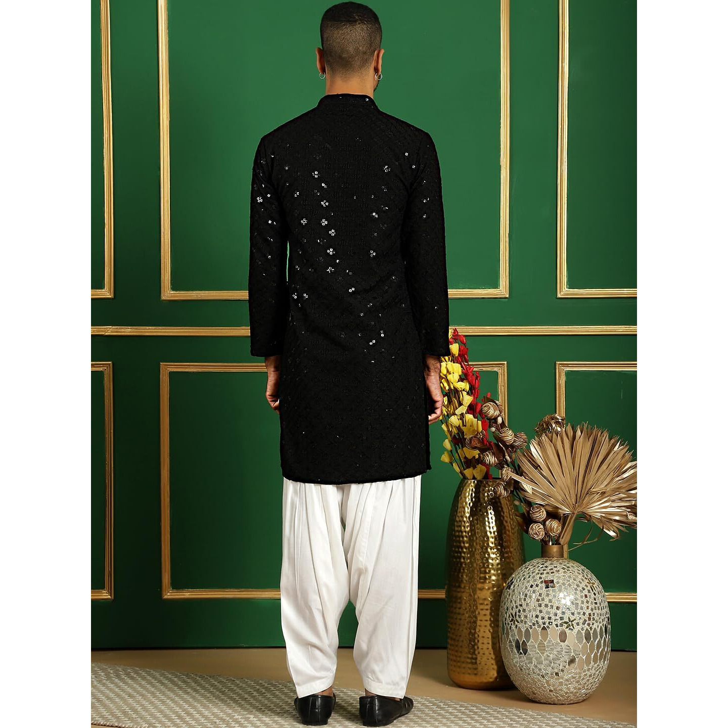 Jompers Mens Black Embroidered And Sequence Kurta With Salwar (Black, M)