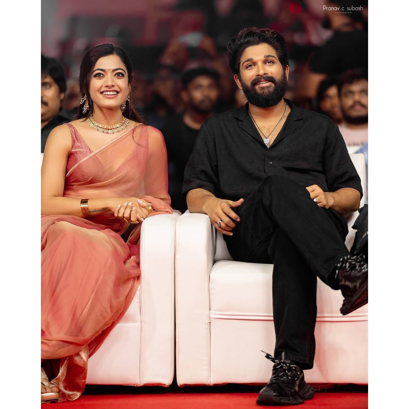 Flosive Women's Tissue Soft Silk Saree Peachy Pink Dual Tone With Running Blouse Piece For Party And Wedding