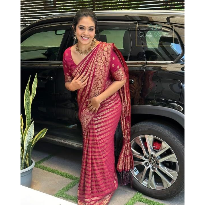 Flosive Women's Dark Pink & Golden Kanjivaram Wedding Saree With Blouse Piece