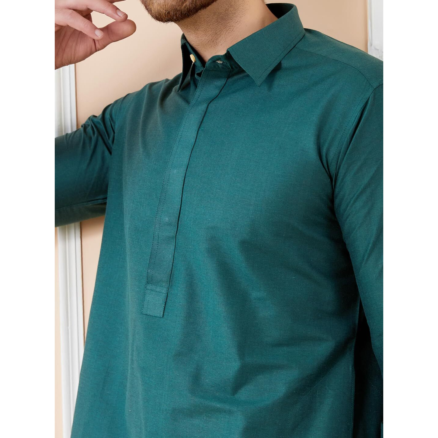See Designs Men Green Cotton Solid Spread Collar Curved Hem Side Slit Full Sleeve Pathani Kurta With Pyjama - Bnrskt61401S