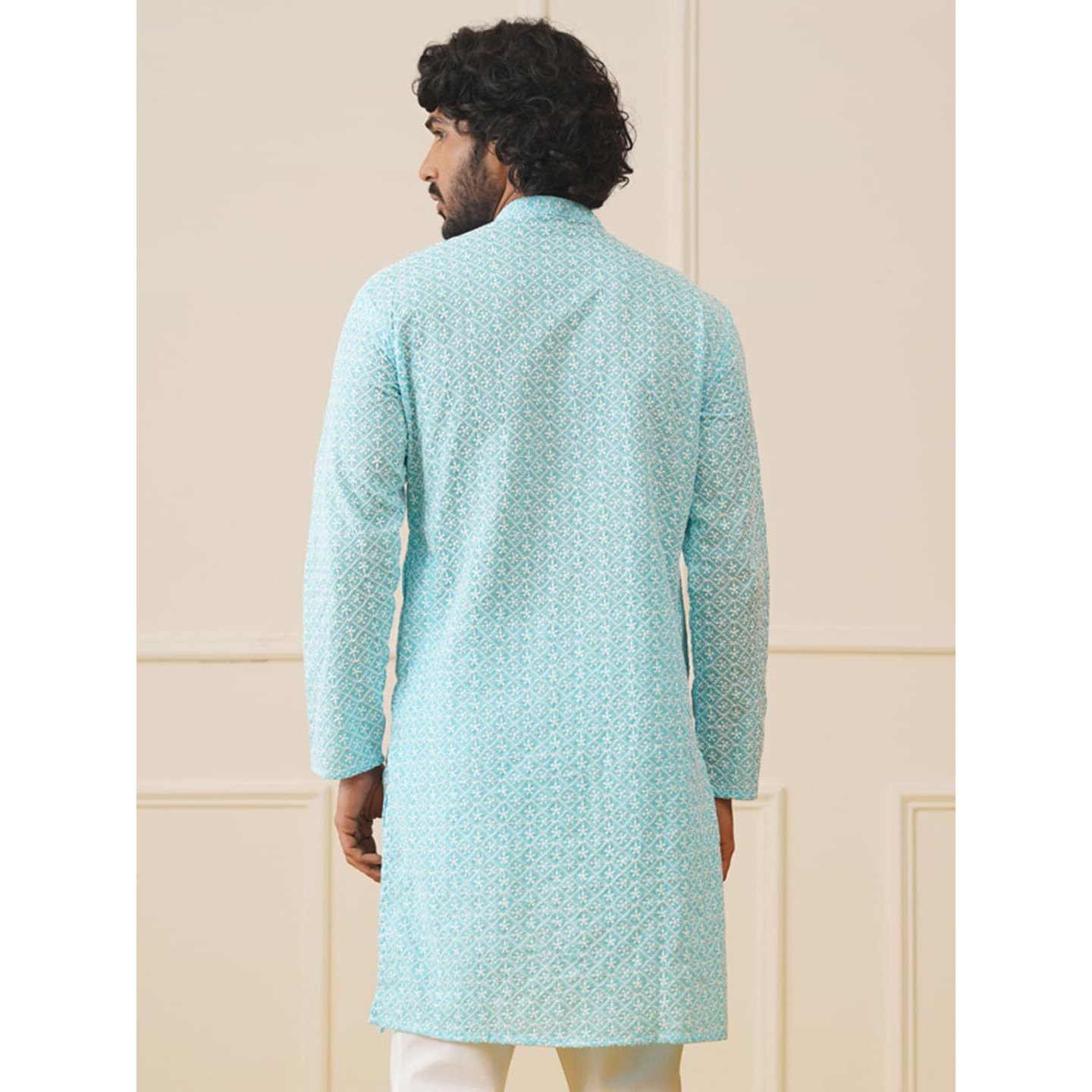 Jompers Men Sky Chikankari Embroidered Kurtas (Sky, Xl)