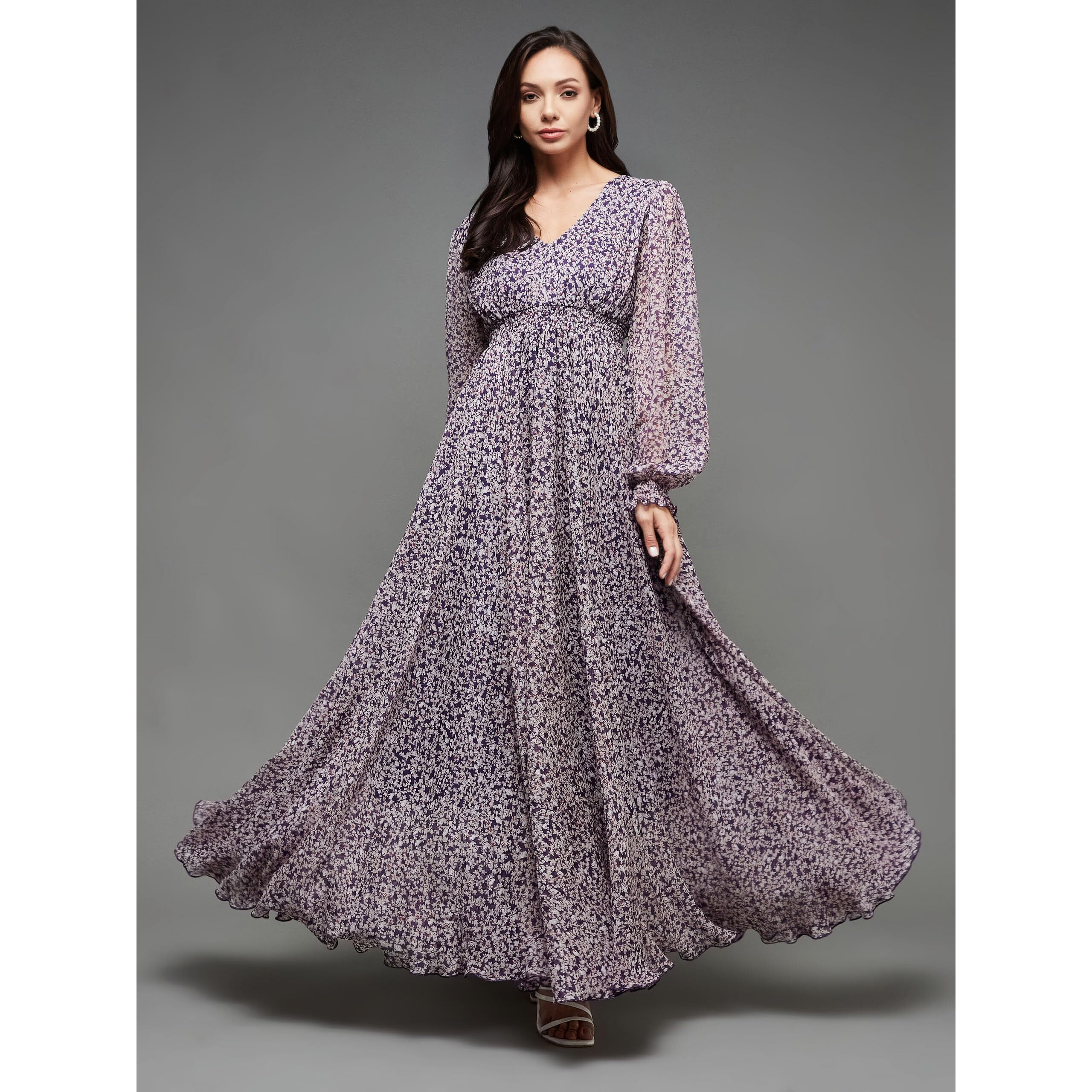 Miss Chase Women's V-Neck Bishop Sleeve Floral Gathered Chiffon Maxi Dress (Mcss23D06-65-190-04, Multicolored-Base-Purple, M)