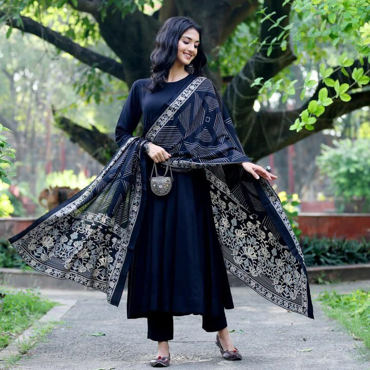 Toochki Women's Rayon Salwar Suit Set (Toochki279-Ssn/M_Black