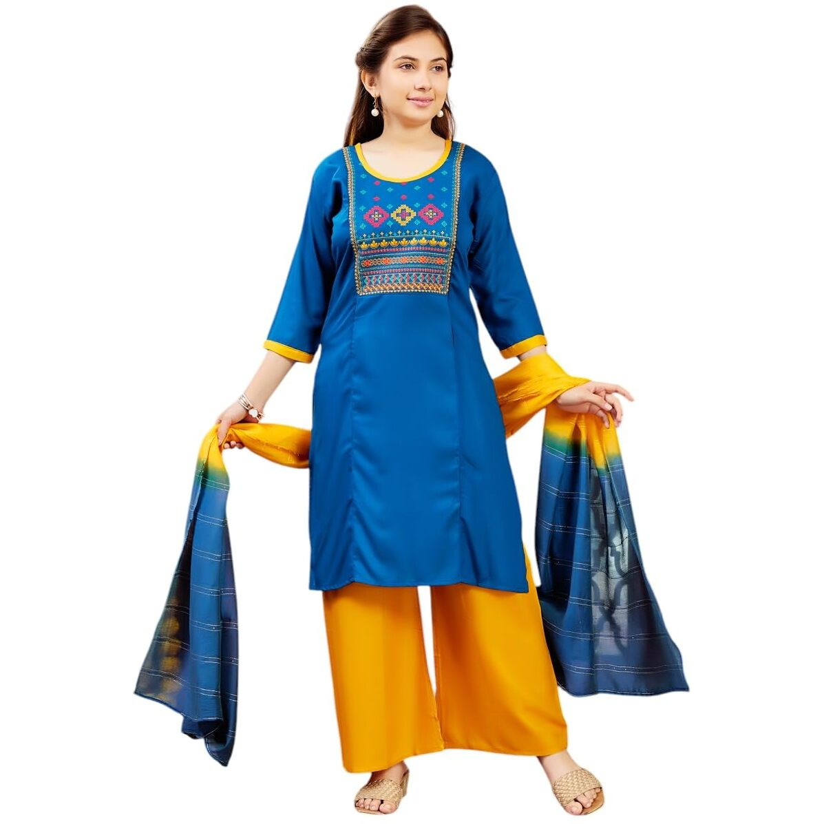 Aarika Girls Dark Green Colour Embroidery Cotton Kurti (10-15 Years)