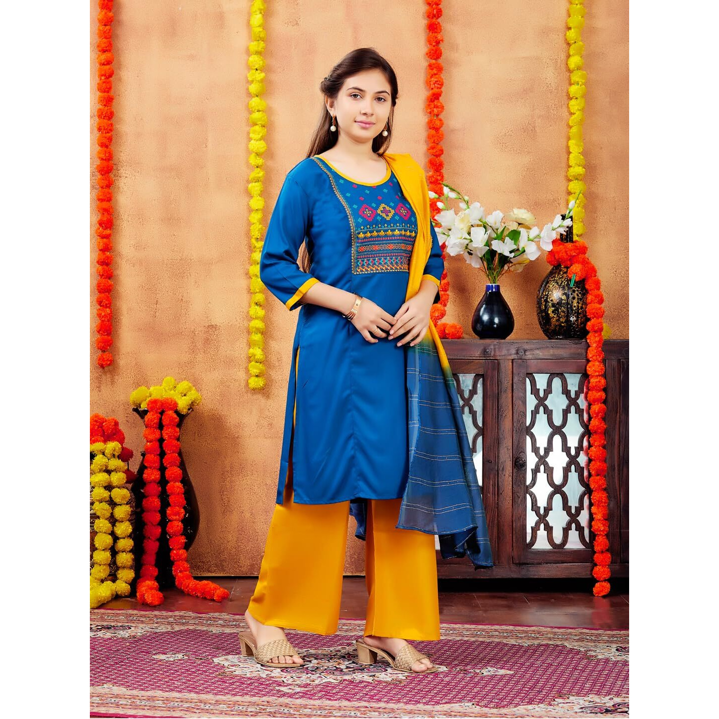 Aarika Girls Dark Green Colour Embroidery Cotton Kurti (10-15 Years)