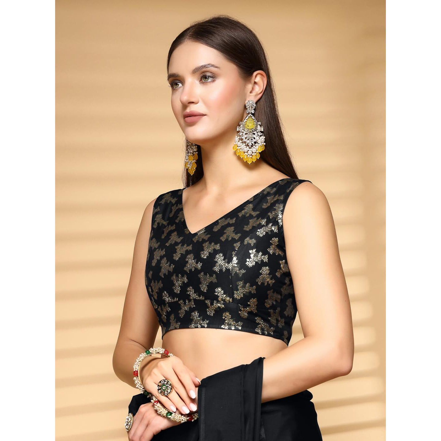 Oomph Readymade Blouse For Women, Brocade, Sleeveless, V-Neck, Rbbl658