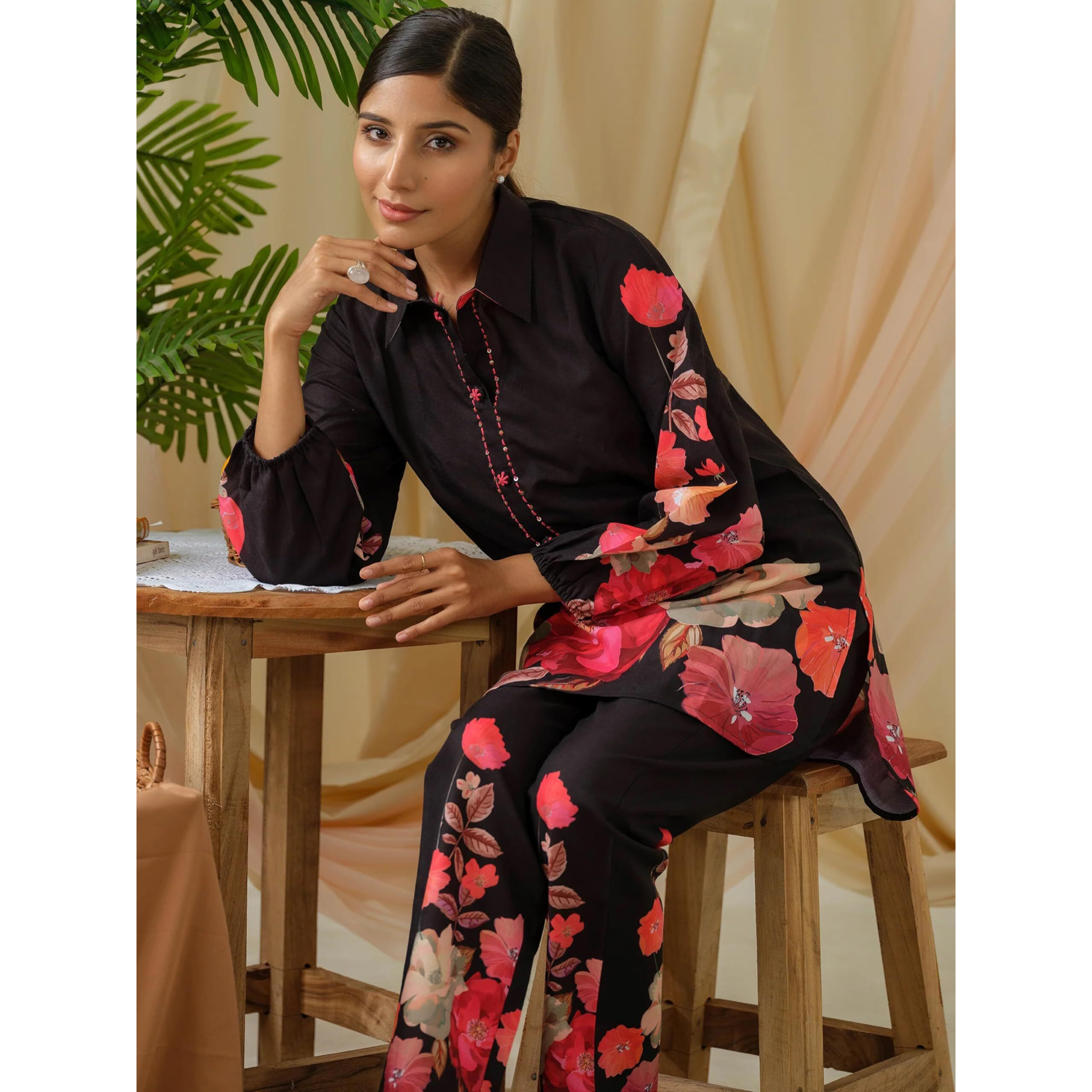 Sugathari Women's Dress Black V-Neck Co-Ods Set For Women (Co-Ods 97 Black S)