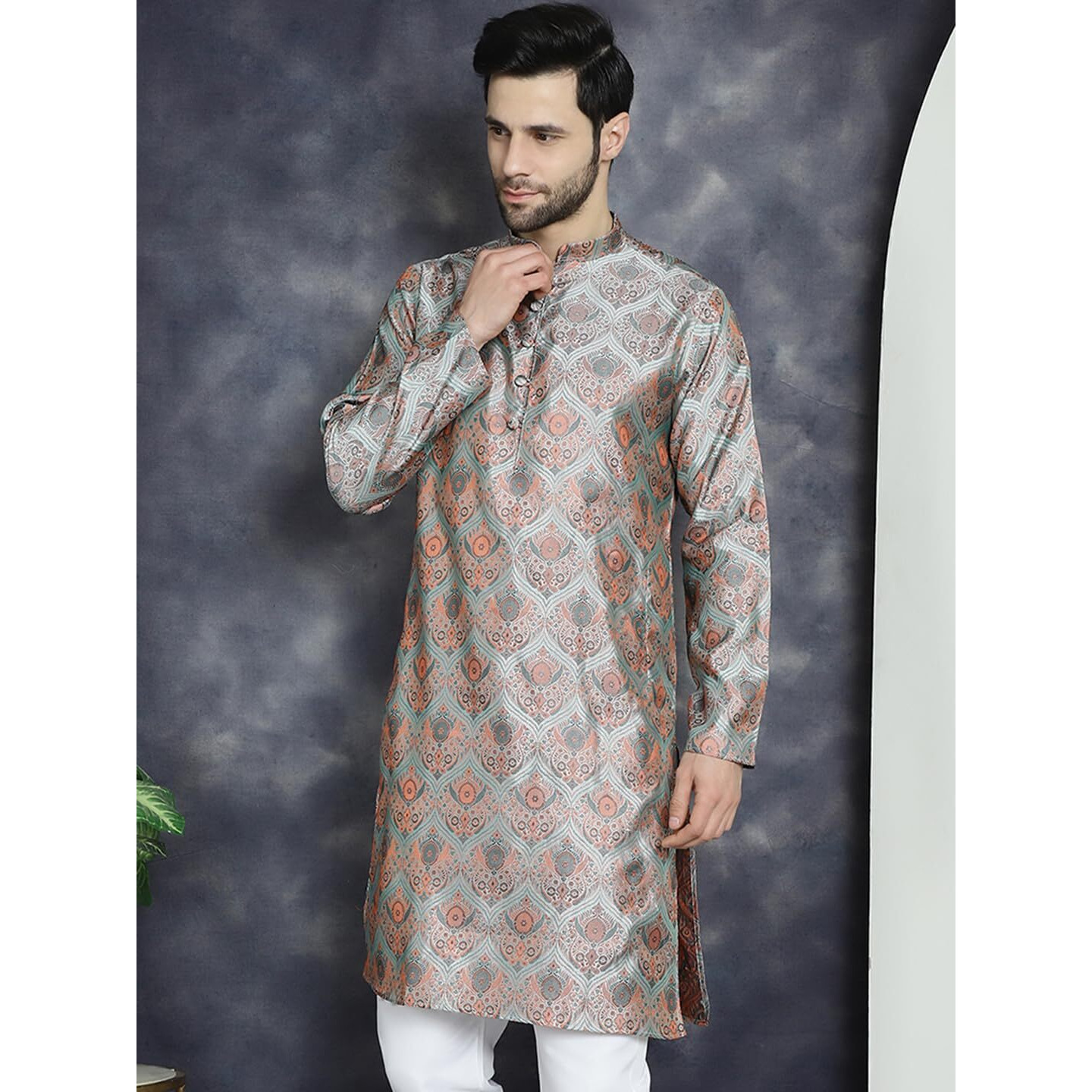 Jompers Men's Silver Silk Blend Straight Kurtas (Silver, S)