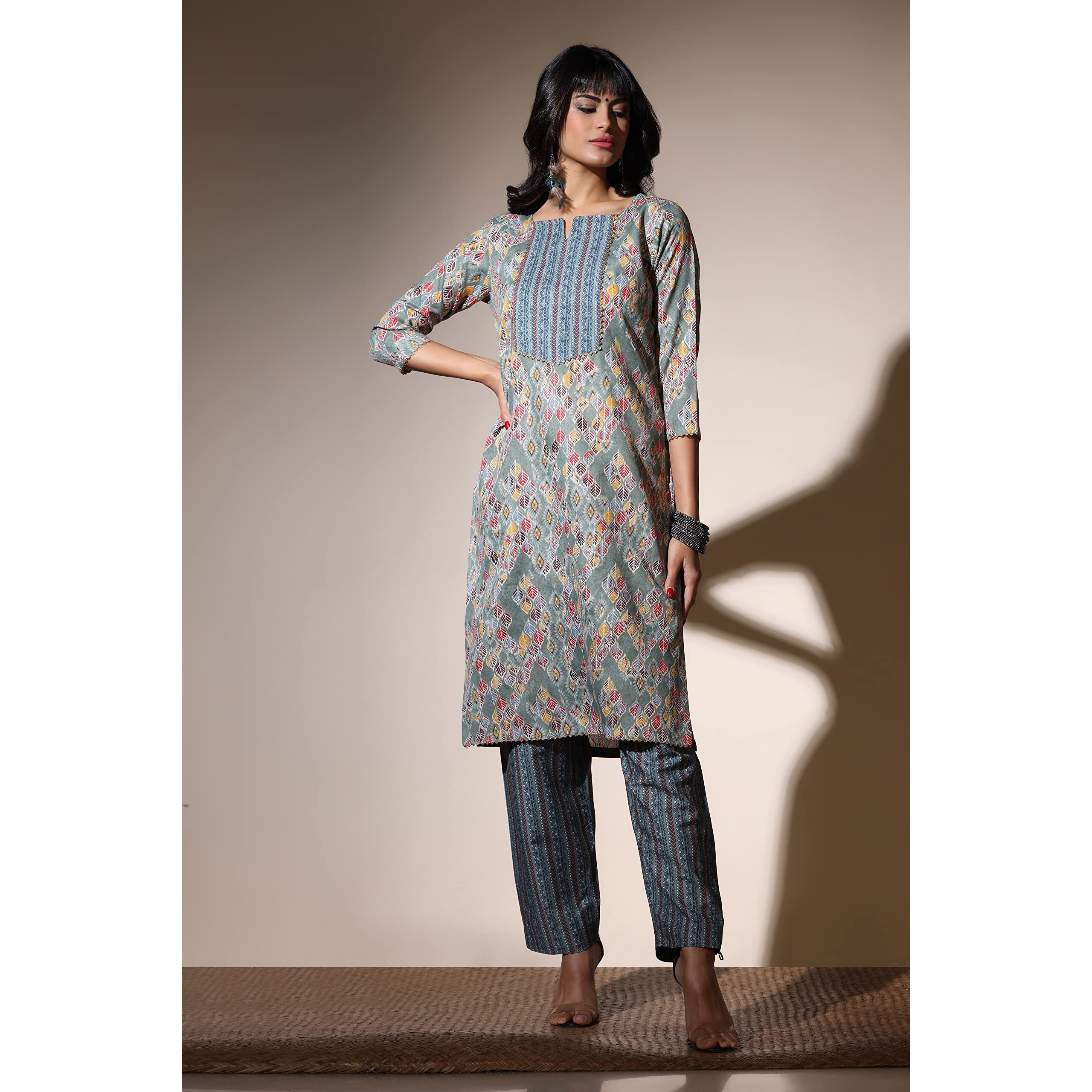 Om Sai Latest Creation Kurta For Women || Cotton Fully Stitched Motifs Pattern Foil Printed Straight Kurta For Ladies || Cotton Printed Kurtas For Women || Gift For Women. (Xxx-Large, Grey)