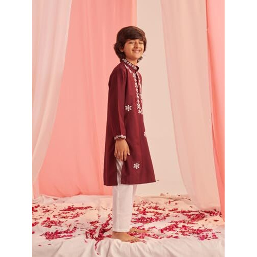 Pspeaches Boys Embroidered Regular Kurta With Pyjamas (10-12Years)