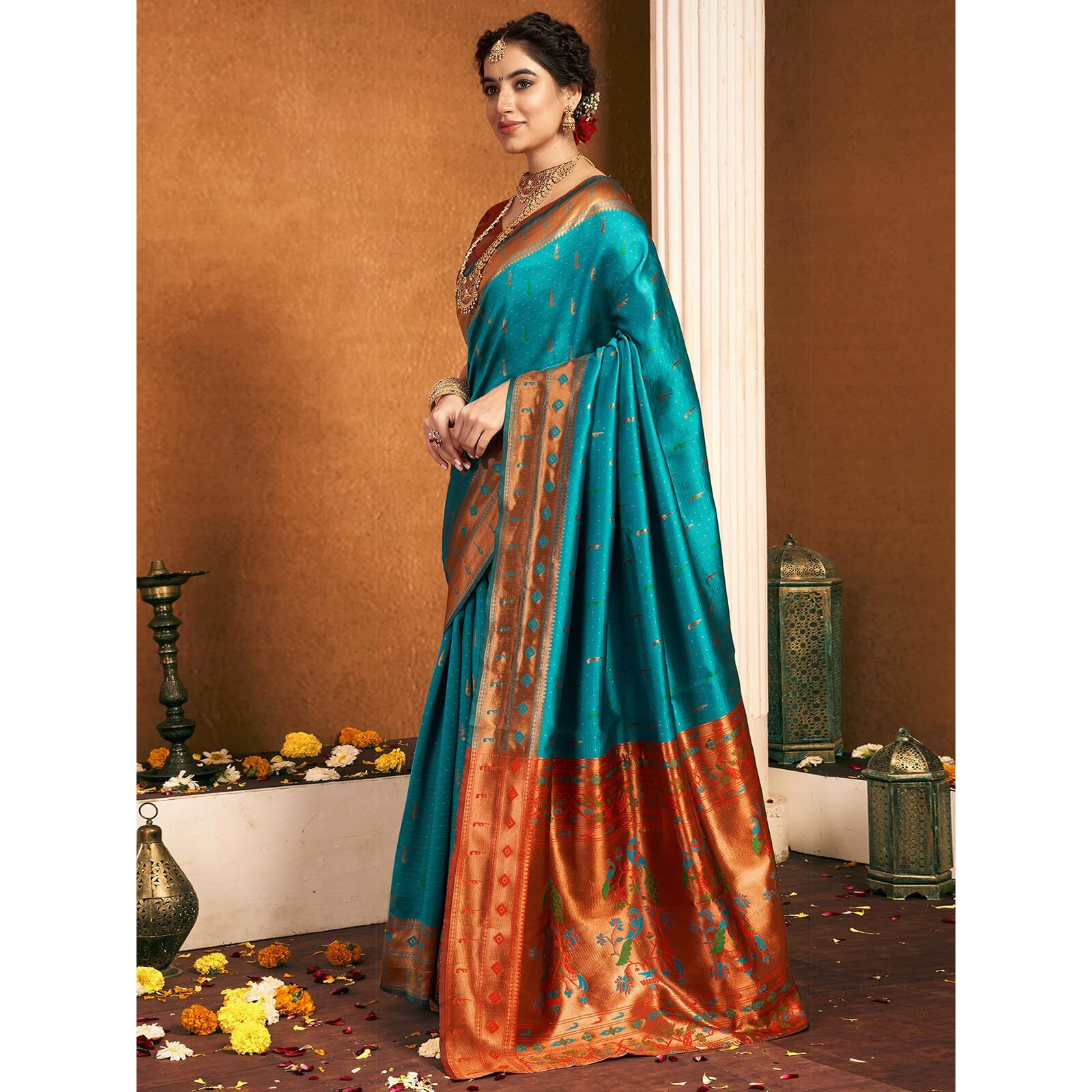Satrani Women's Silk Paithani Jacquard Weaving Saree With Unstitched Blouse Piece (4046S6293N_Turquoise)