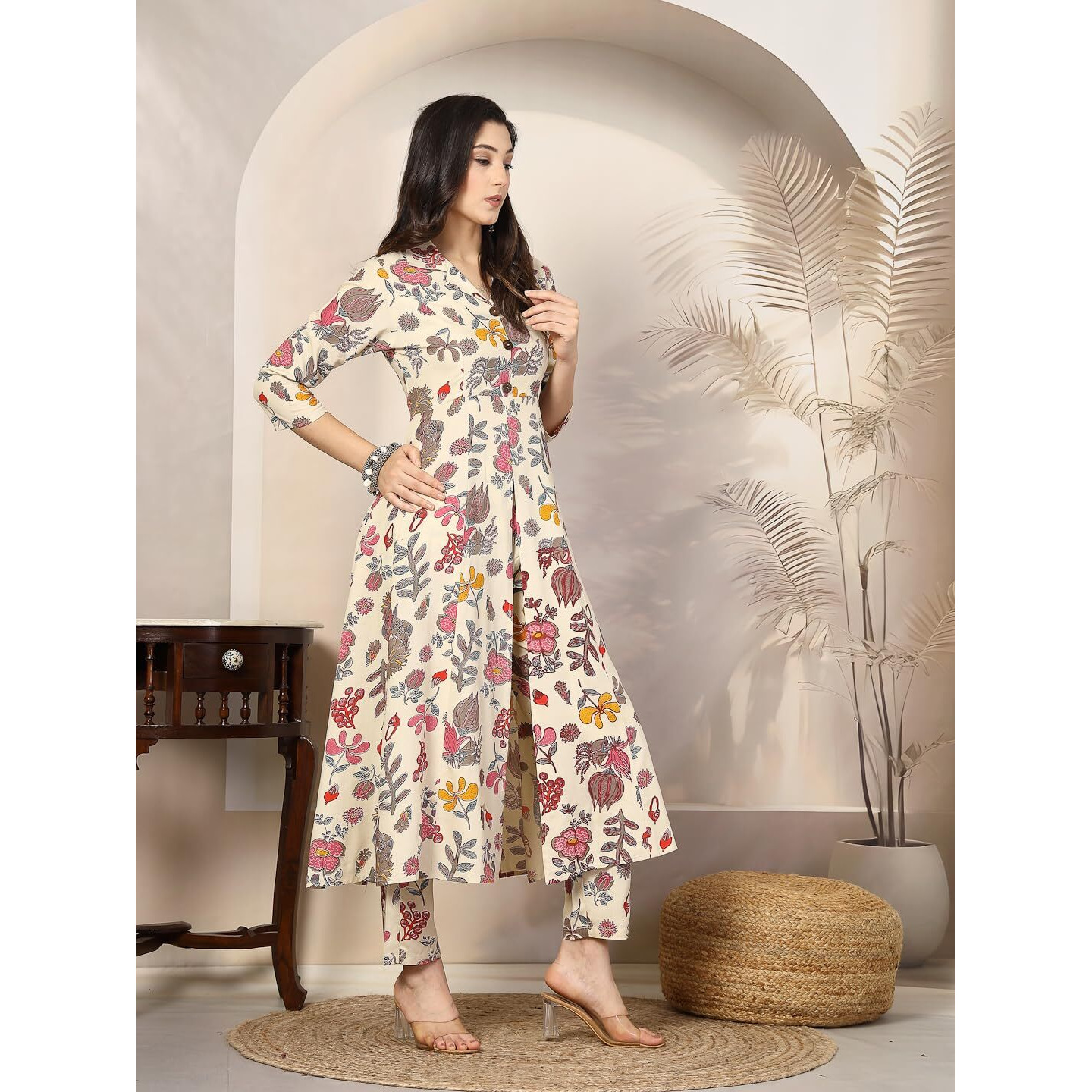 Stylum Women Floral Printed Rayon Kurta Pant Set (Beige, 2Xl)