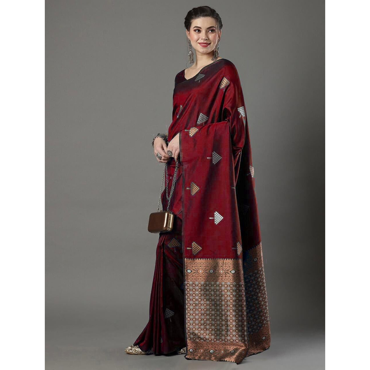 Flosive Woven Beautiful Mix Color Kanjivaram Silk Saree With Zari Weaving (Red)