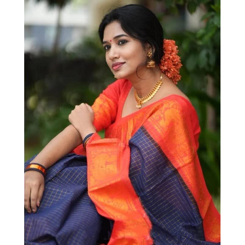 Flosive Women's Kanjivaram Silk Saree With Handloom Weaving Work With Blouse Piece (Blue)