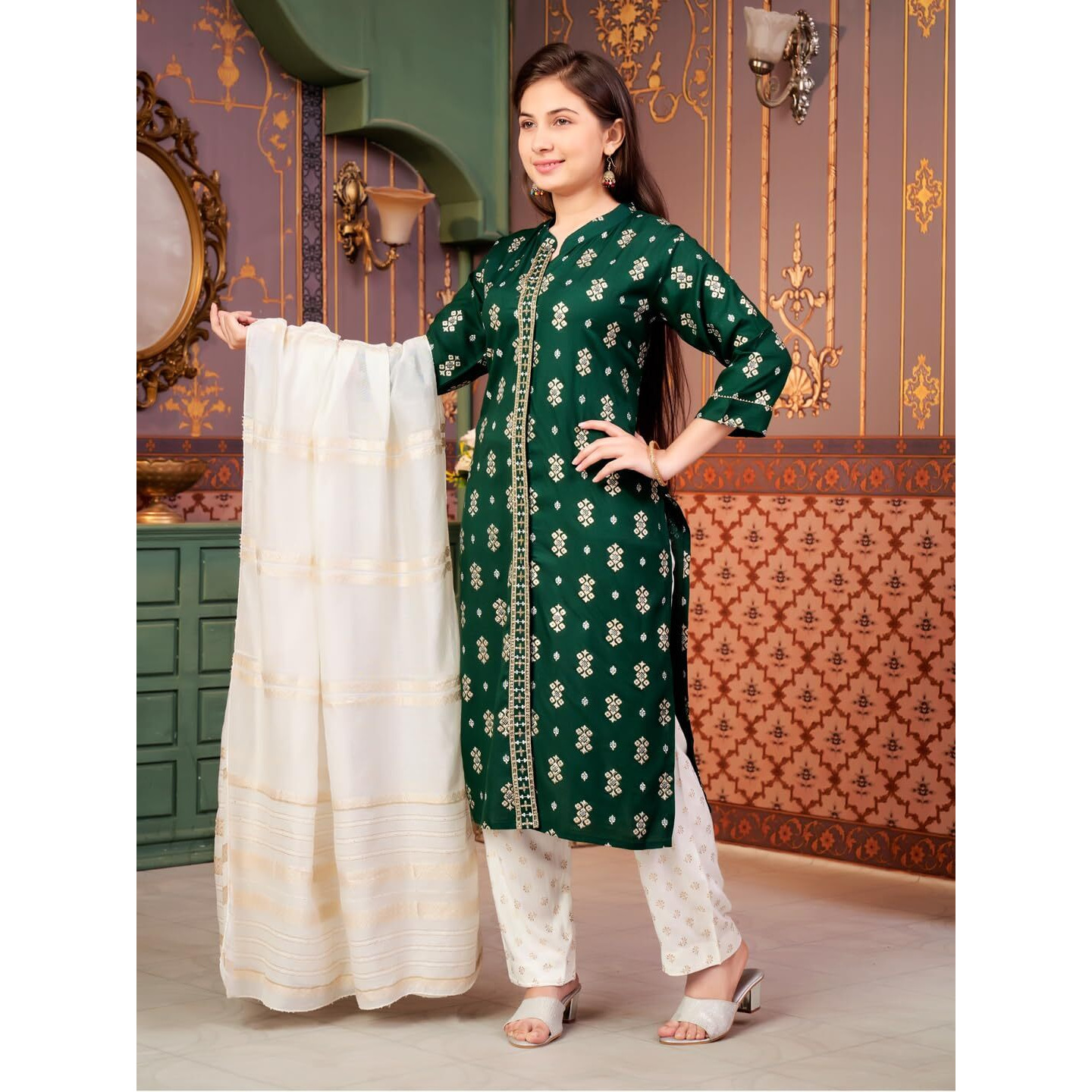 Aarika Girls Ethnic Wear Green-Off White Colour Foil Print Rayon Kurti Pant Set-8-15 Years (Kp-Sd-2944)