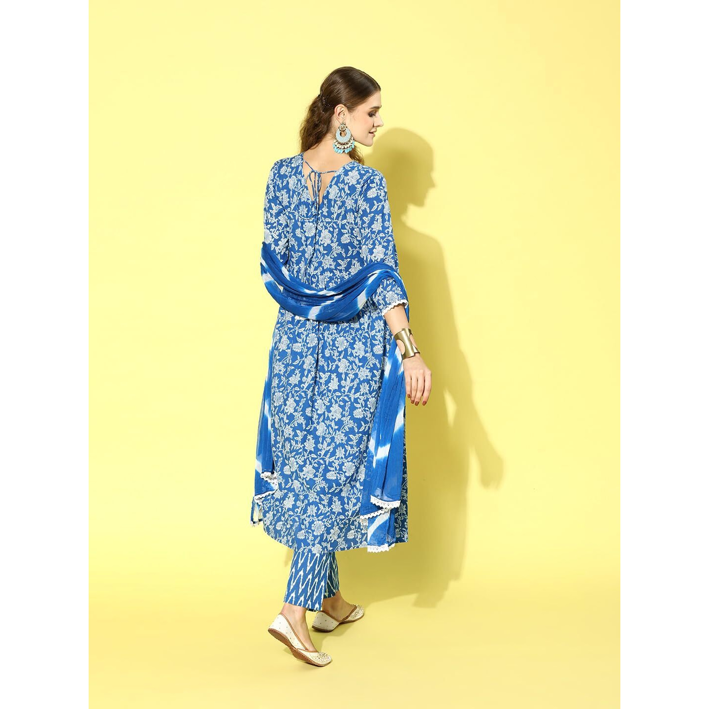 Stylum Women's Floral Printed Cotton Naira Cut Kurta Pant Dupatta Set (Kpdaliablue38_Blue, M)