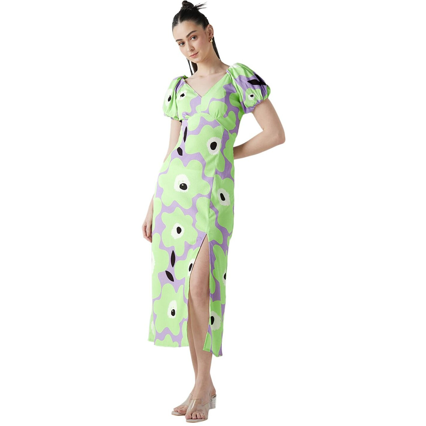 Bewakoof Women's All Over Printed Oversized Fit Half Sleeve V-Neck Poly Blend Dress_635471_Green_M