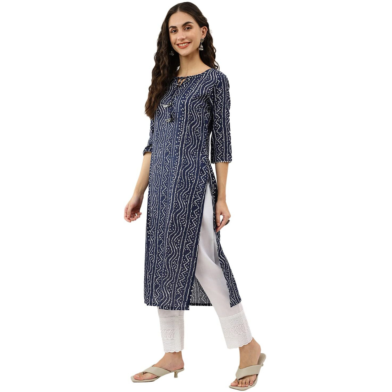 Nainvish Women's Cotton Blend Straight Round Neck Printed Kurta (Sd358_K-M_Blue)