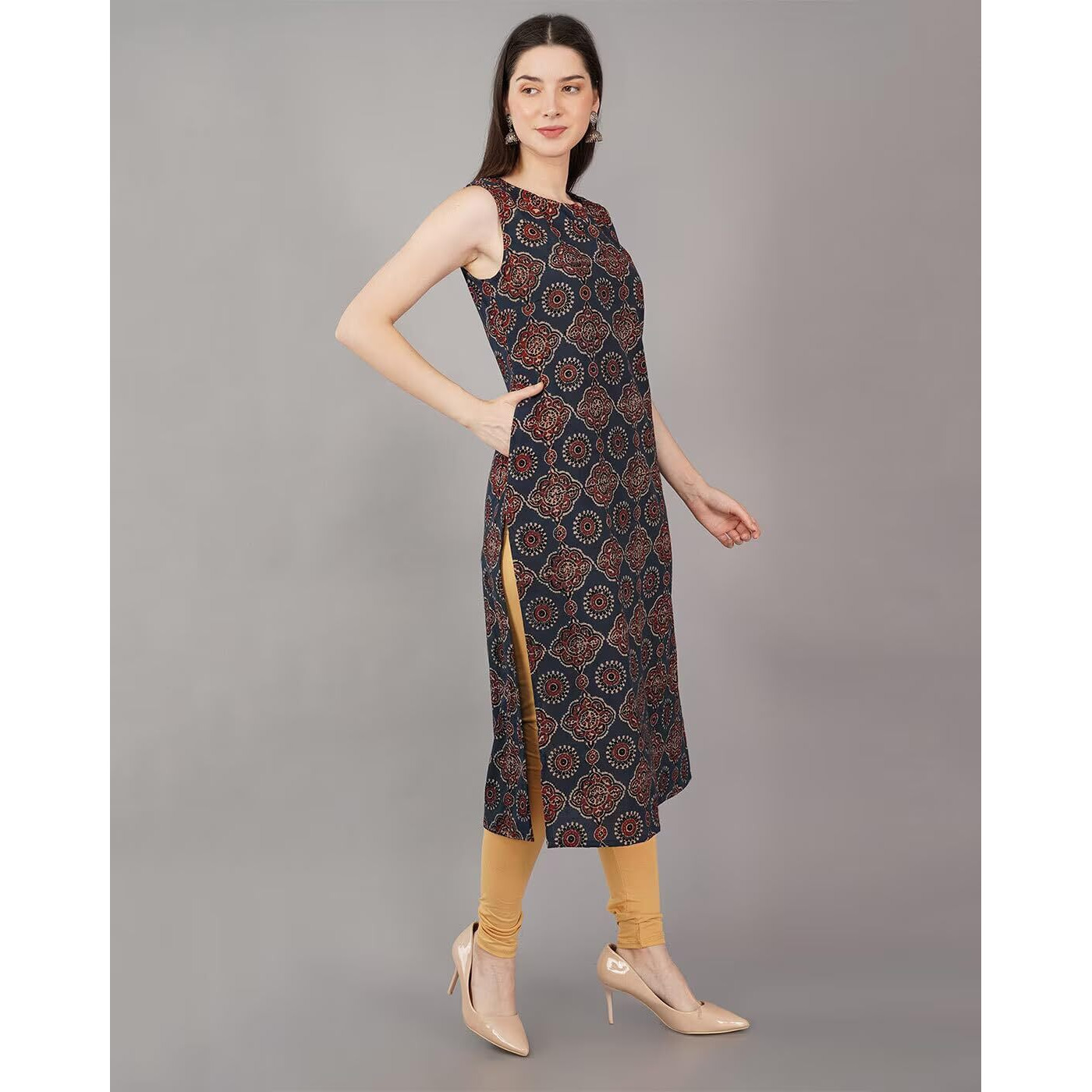 Patlani Women's Cotton Blened Sleeveless Printed Full Stitched Kurti.(K-199) Dark Blue