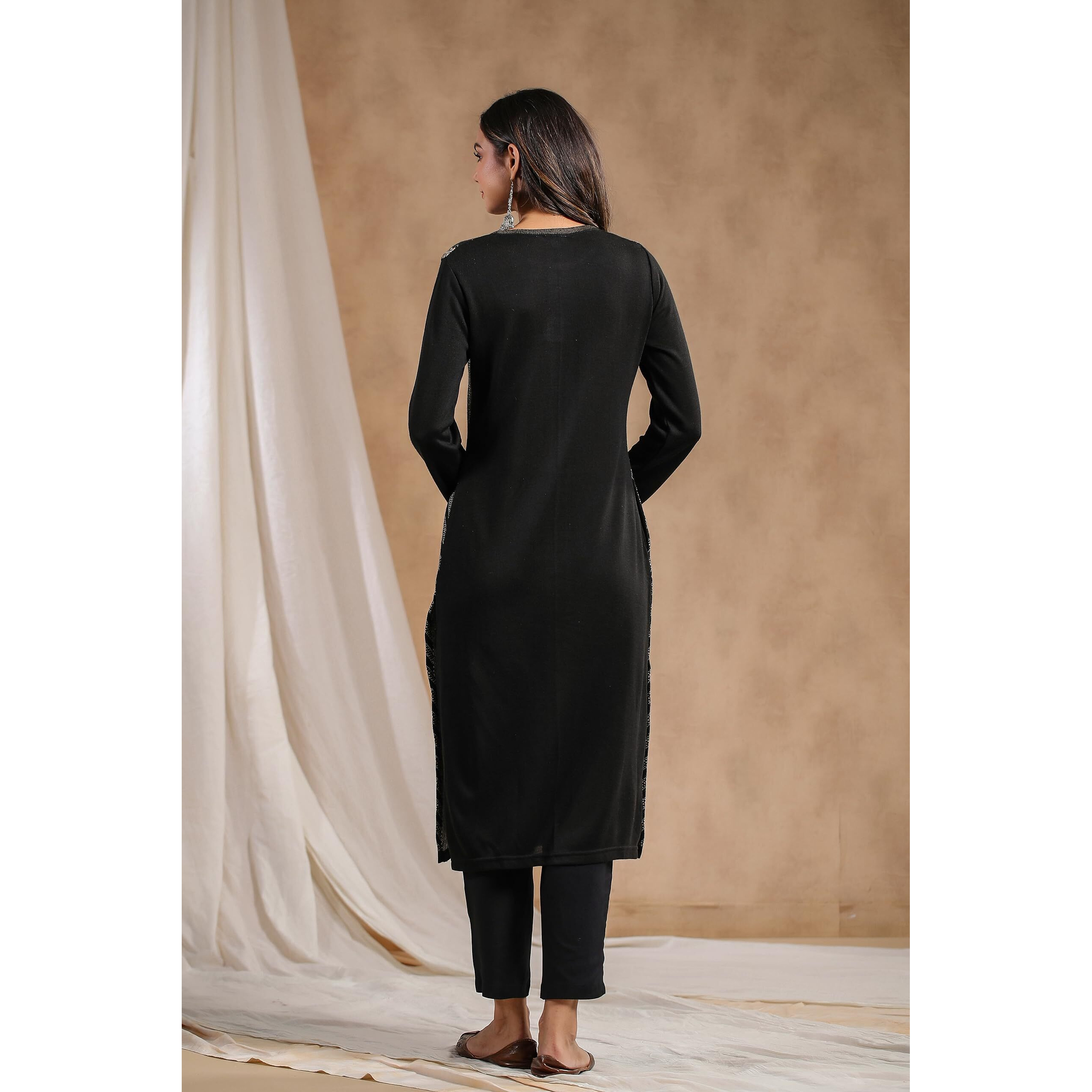 Ishin Women's Black Jacquard Style Ethnic Motifs Straight Winterwear Kurta