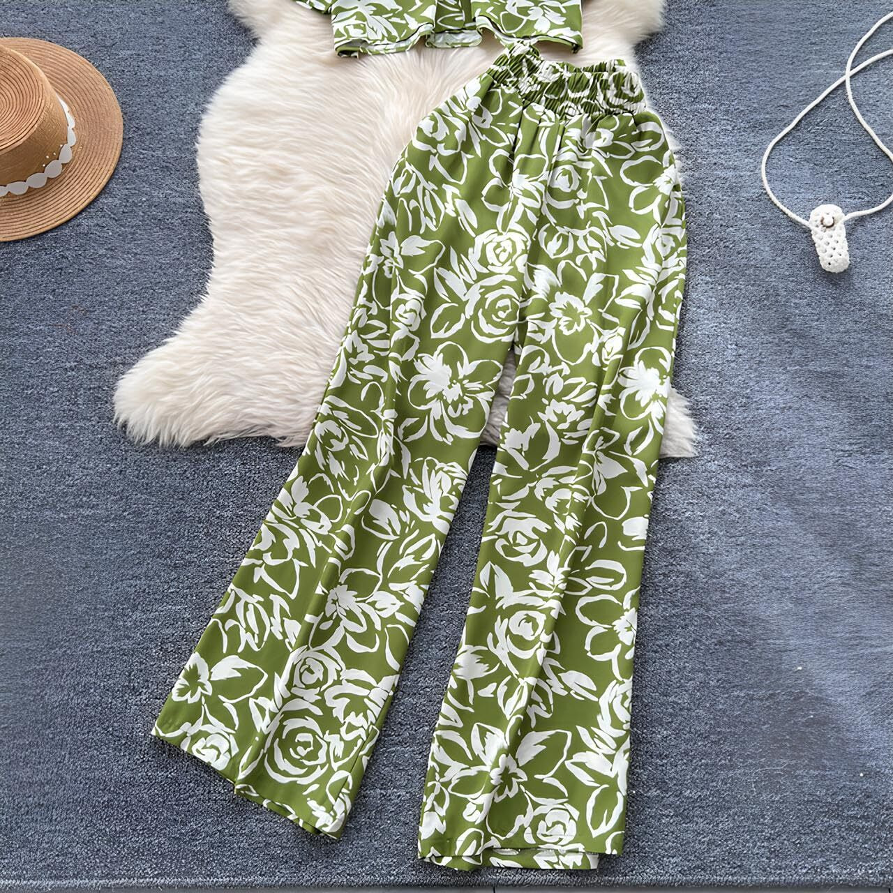 Gufrina Women's Floral Button-Down Co-Ords Set - Shirt Collar Top And Wide-Leg Pants, Casual Chic Outfit (Mehandi M)