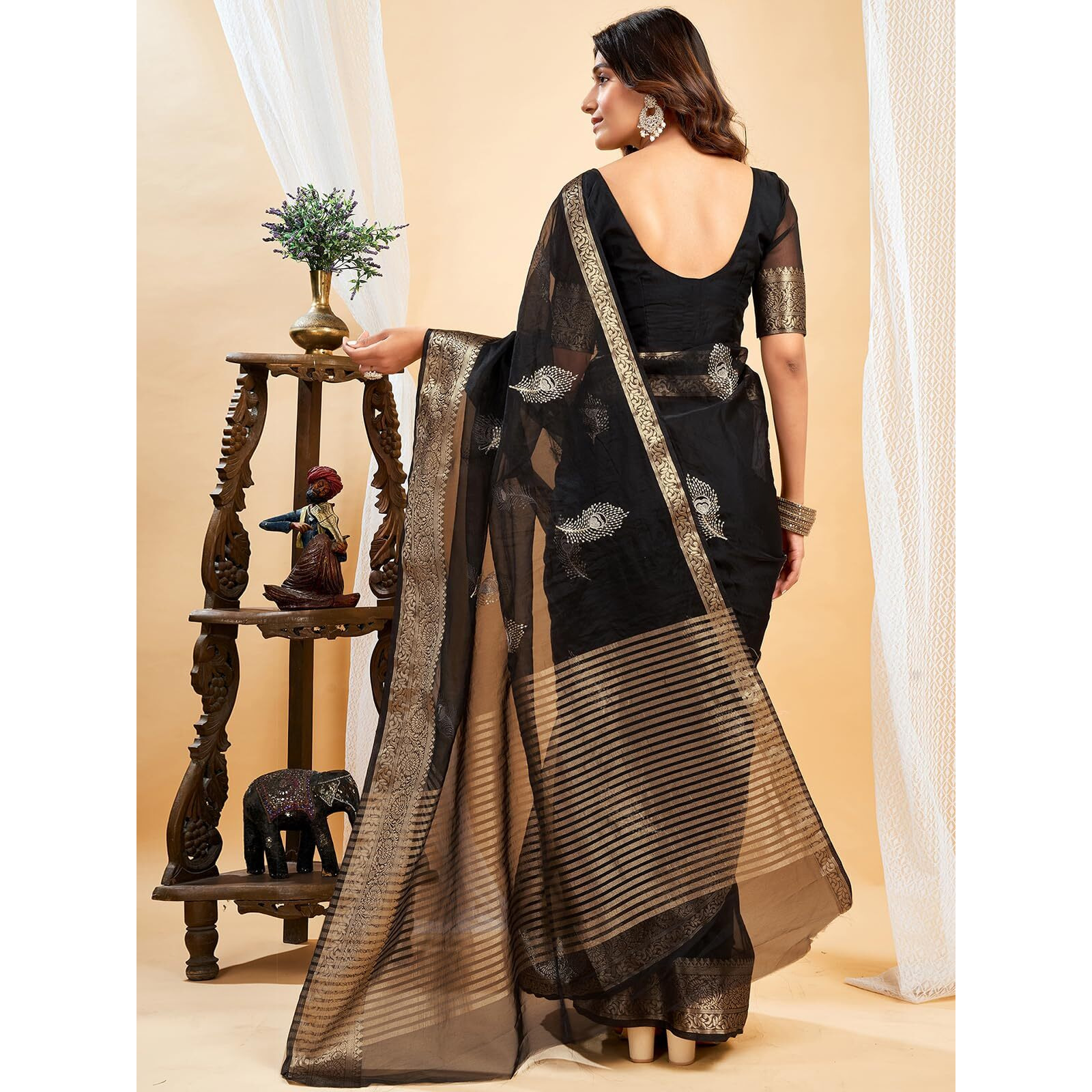 Satrani Women's Organza Sequins Embroidery Jacquard Saree With Unstitched Blouse Piece (4031S655N_Black)