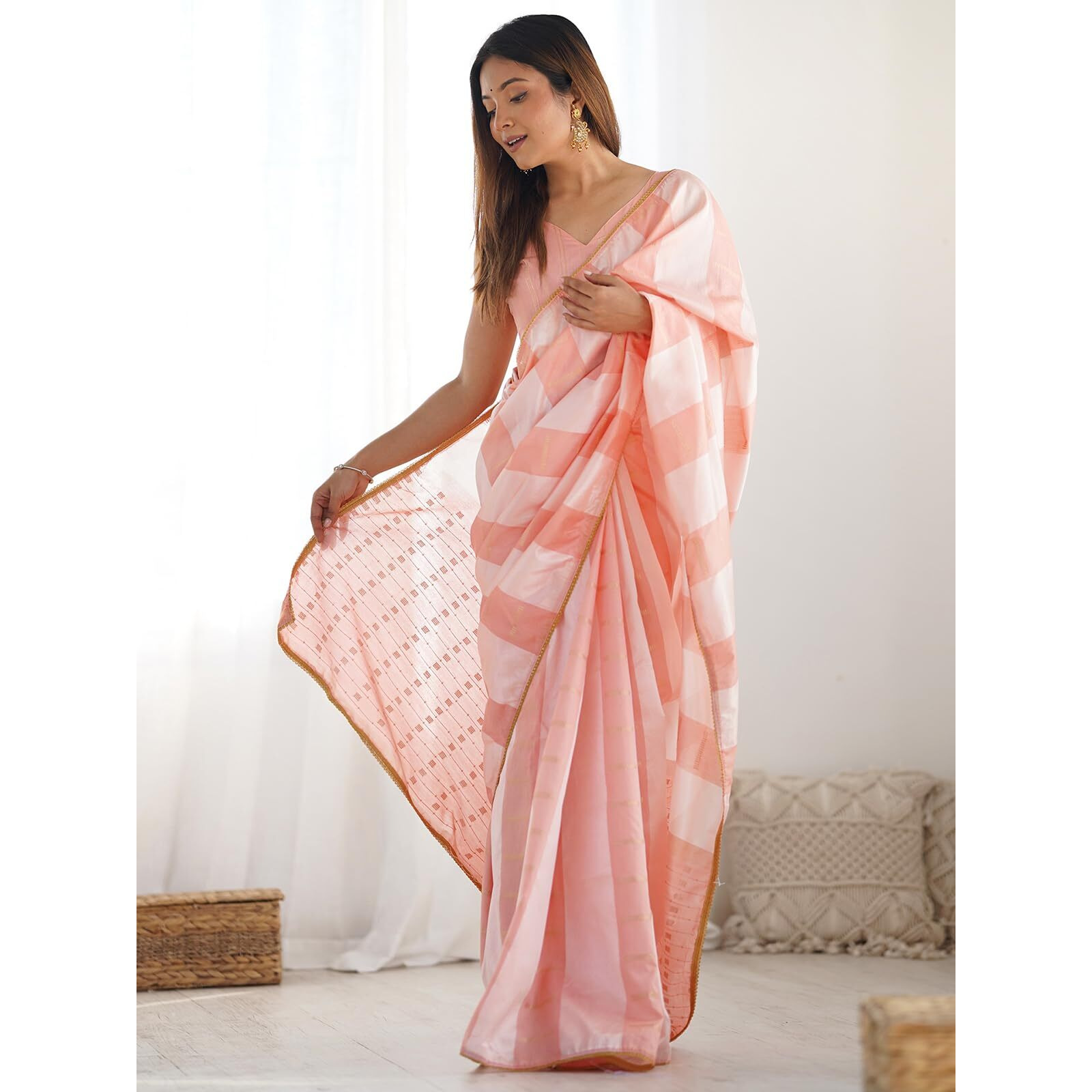 Satrani Women's Silk Blend Printed Weaving Saree With Unstitched Blouse Piece (4135S147N_Peach & White)