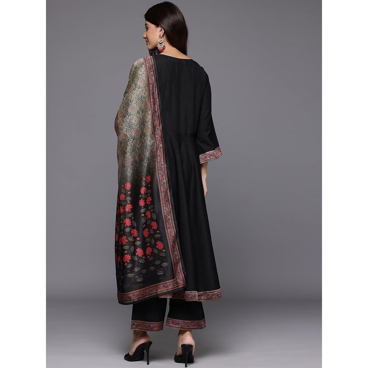 Varanga Women Black Floral Printed Embellished Anarkali Kurta Paired With Bottom And Printed Dupatta