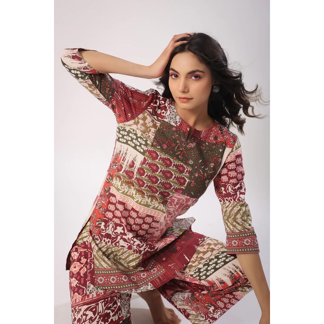 Leriya Fashion Kurta Set For Women || Ethnic Co Ord Set || Casual Kurta Set For Women || Fancy Kurta Set || Kurti Set For Women || Rayon Printed Short Kurti With Pant Set (X-Large, Pink)