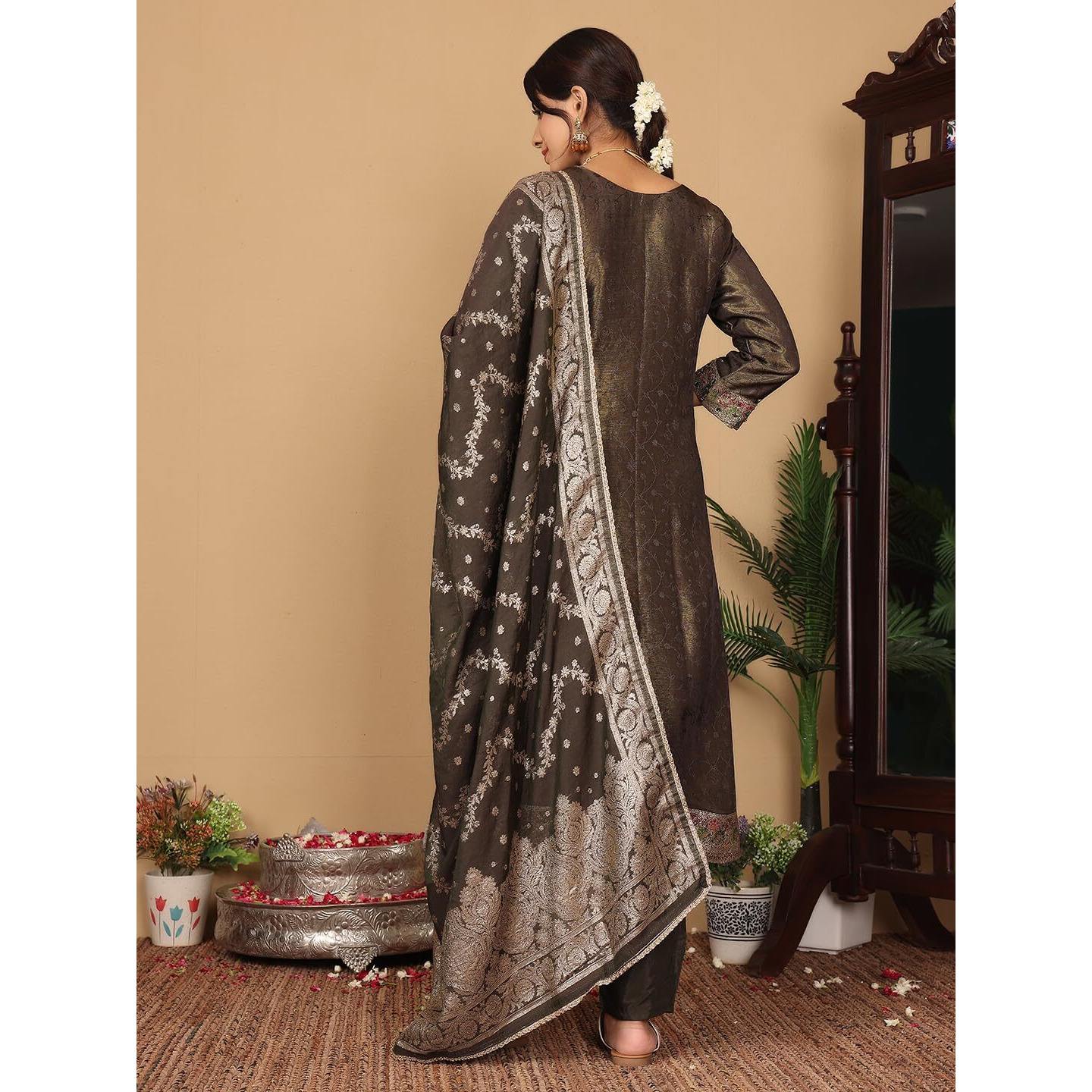 Varanga Women Pure Silk Metllic Green Hannd Embroidered Kurta With Bottom And Dupatta