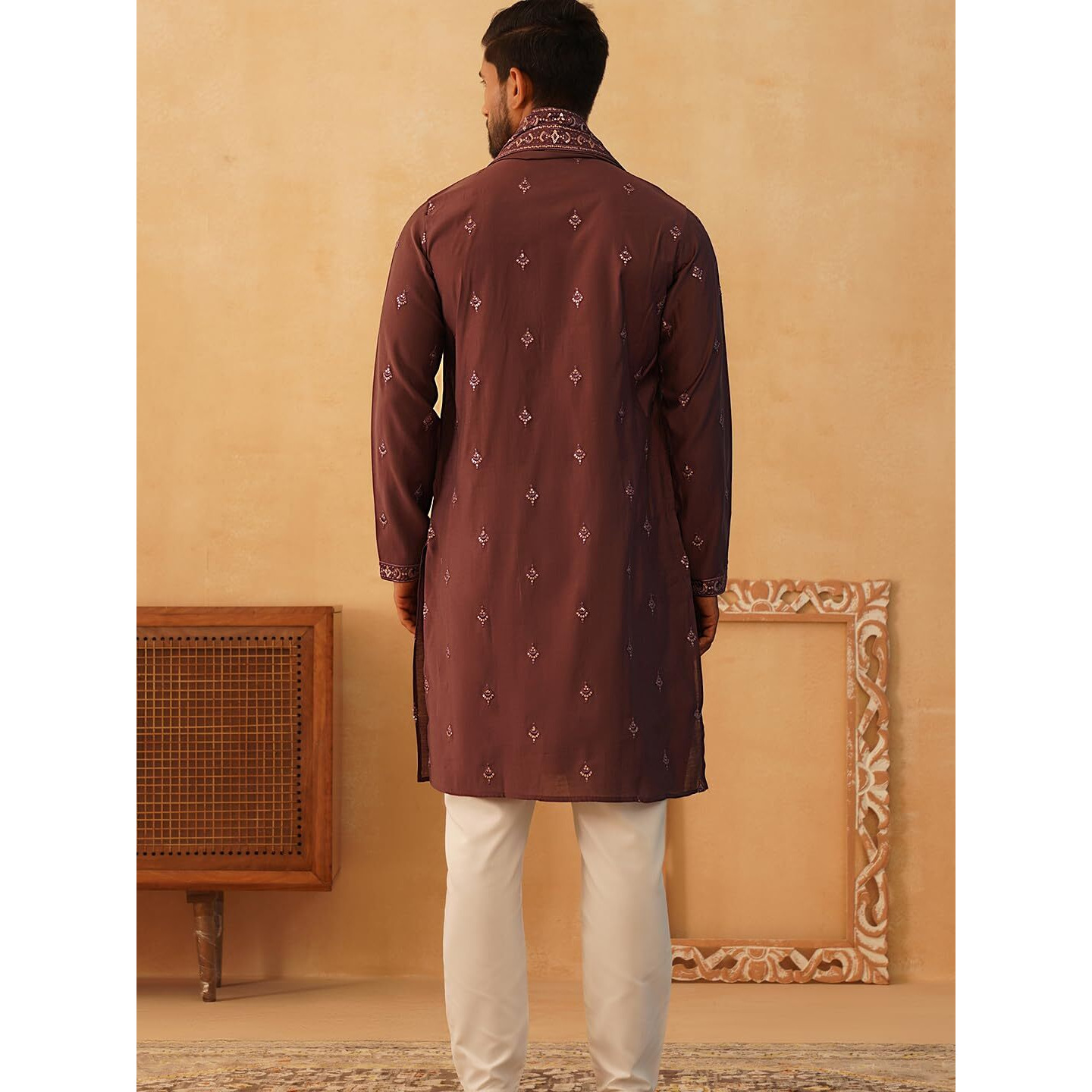 Jompers Men's Purple Embroidered & Sequin Kurta Pyjama With Dupatta. (Purple, M)