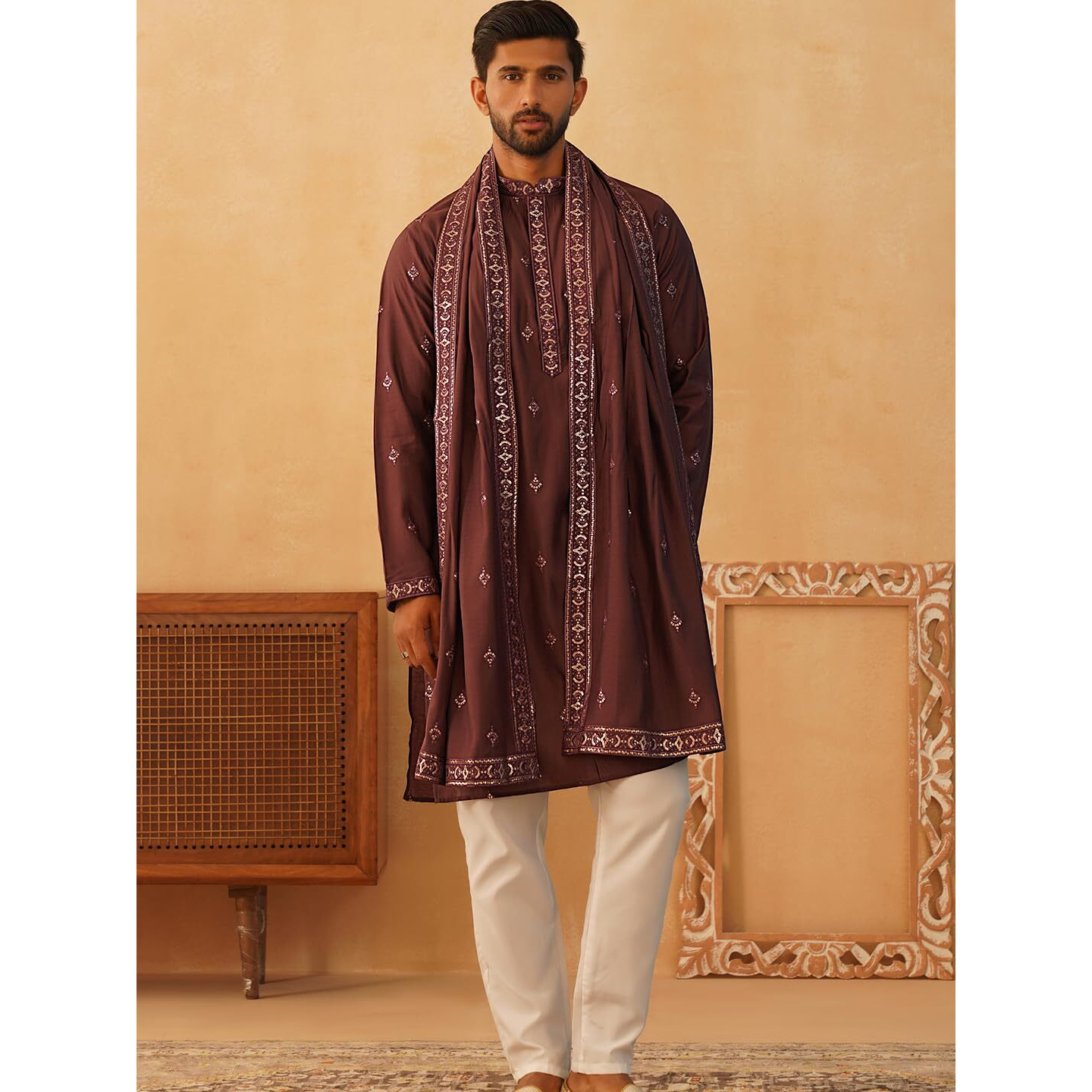 Jompers Men's Purple Embroidered & Sequin Kurta Pyjama With Dupatta. (Purple, M)