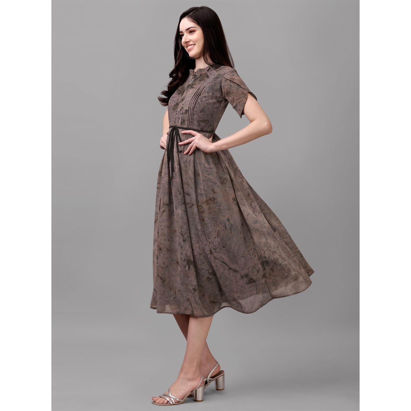Gufrina Women's Half Sleeve Ruffle Neck & Tie-Up Dress - Elegant Midi Dress With Pleated Details (Grey S)