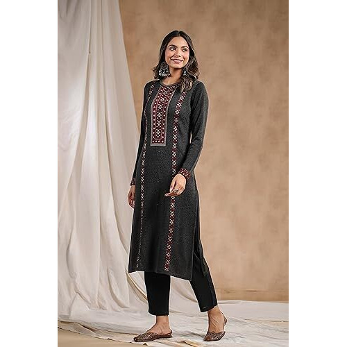 Ishin Women's Charcoal Jacquard Style Ethnic Motifs Straight Winterwear Kurta