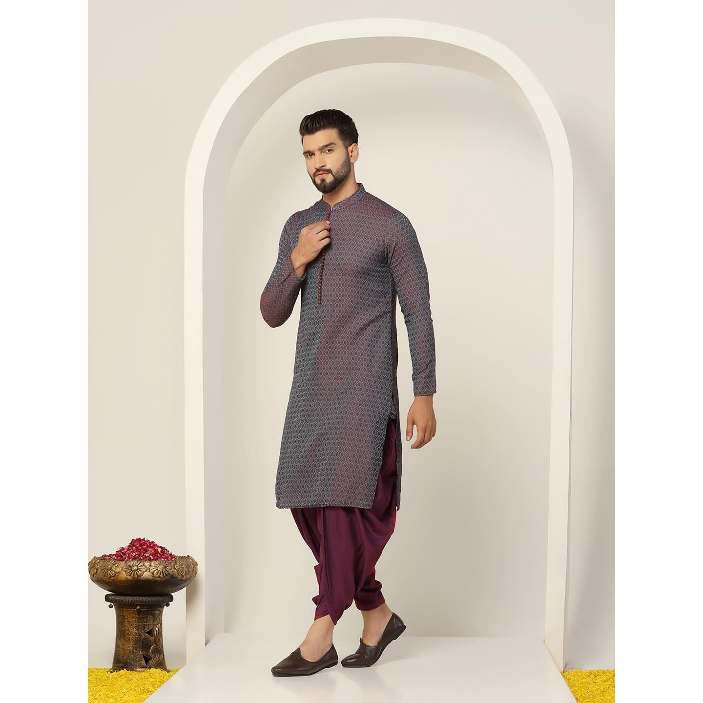 Kisah Men's Kurta, Blue Jacquard, Woven Design Long Sleeves Regular Fit Mandarin Collar (Xl)