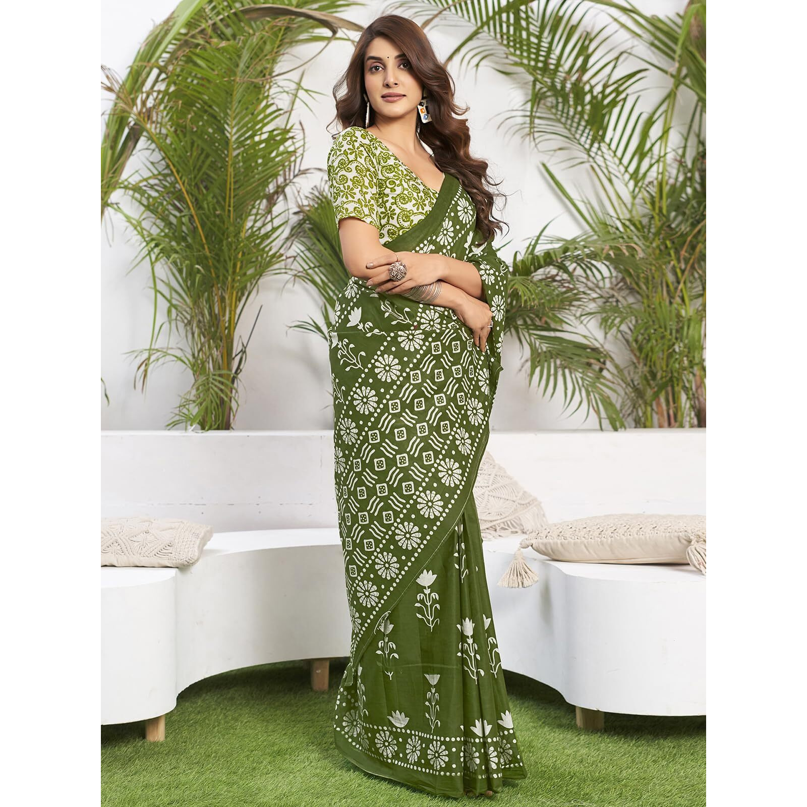 Satrani Women's Cotton Floral Printed Saree With Unstitched Blouse Piece (3790S109N_Olive Green2)