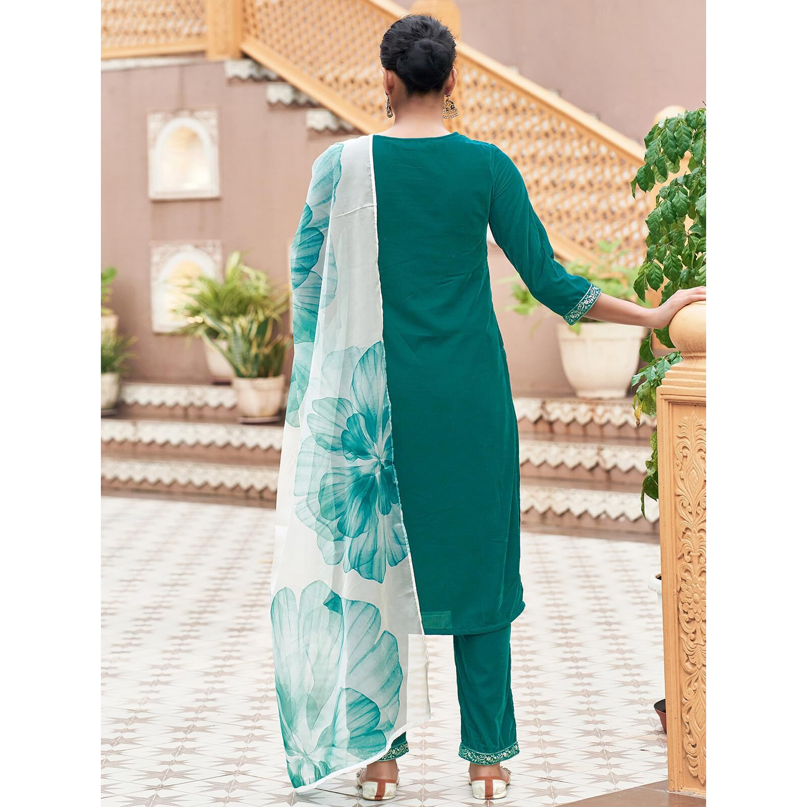 Sanisa Women's Velvet Sequins Embroidery Straight Kurta With Pant And Dupatta Set (218Kbd2311N-L_Teal Green)