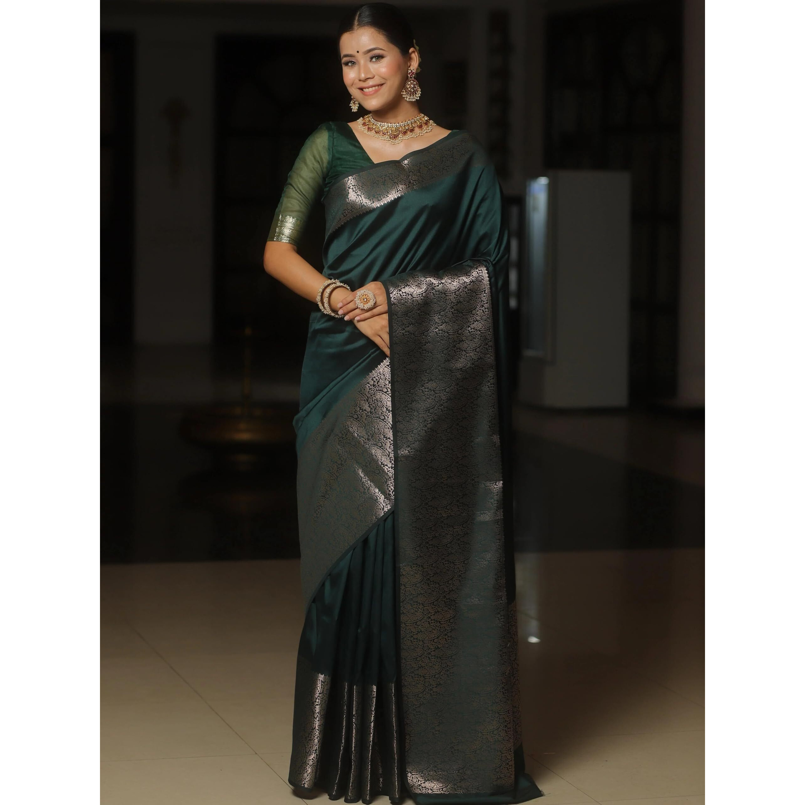 Sugathari Women's Banarasi Saree Pure Kanjivaram Silk Saree Soft New Ladies 2025 Design Wear Pattu Sarees Latest Sadi Party Sari Collections With Blouse Piece (San Pari-221-Dark Green)