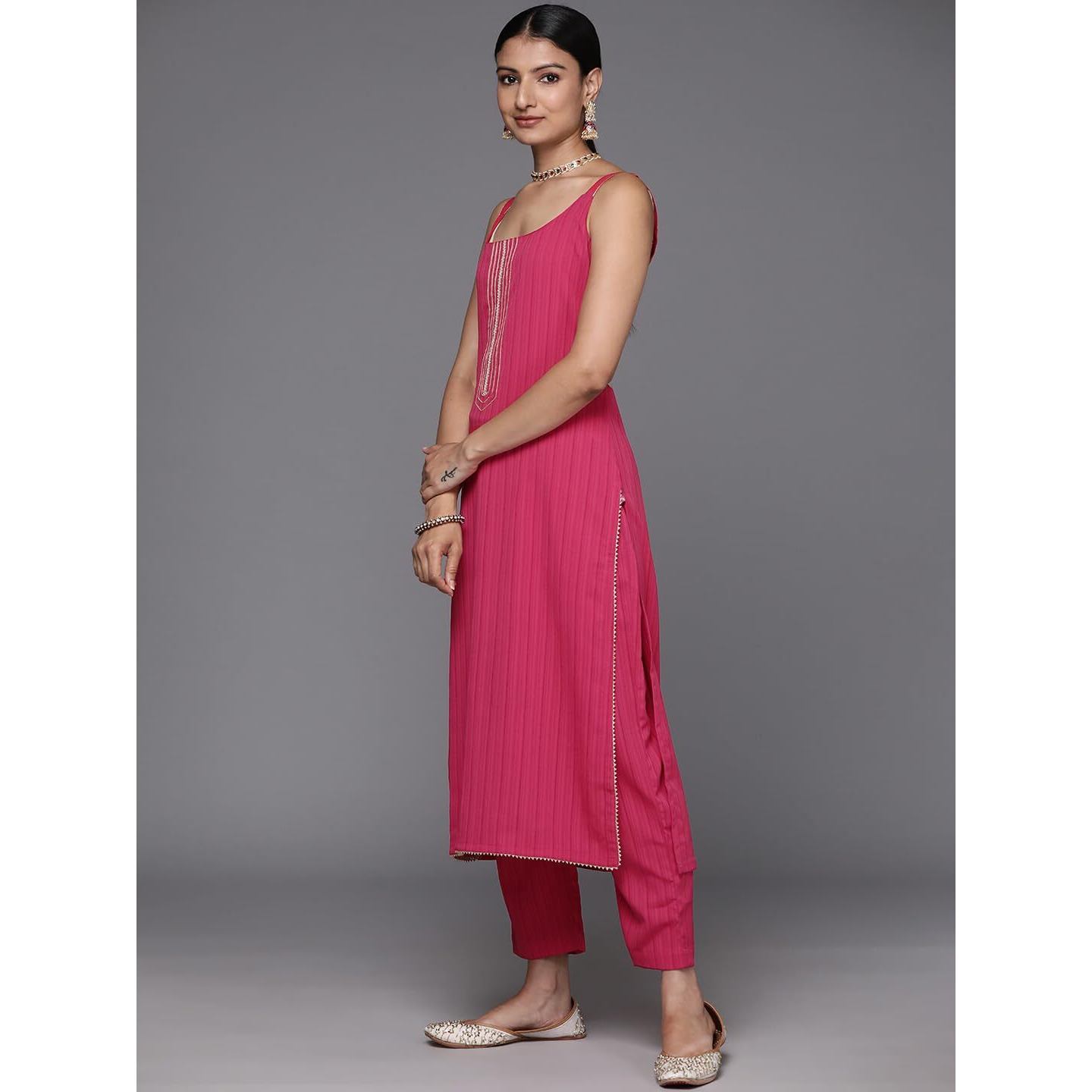 Varanga Women Pink Round Neck, Spaghetti Strap Style Straight Kurta Paired With Tonal Bottom And Dupatta  Stylish & Comfortable Ethnic Wear For Women