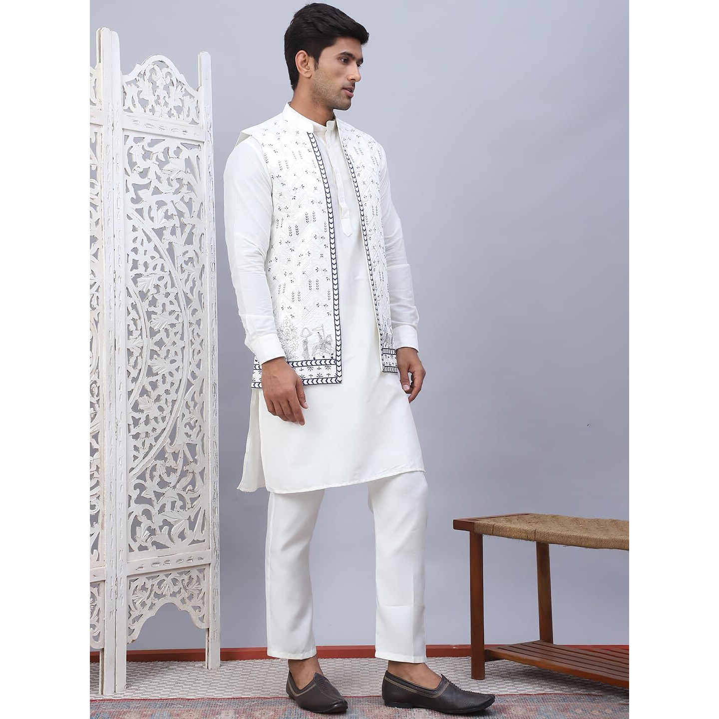 Jompers Men White Embroidered Nehru Jacket With Solid Kurta Pyjama Set (White, L)