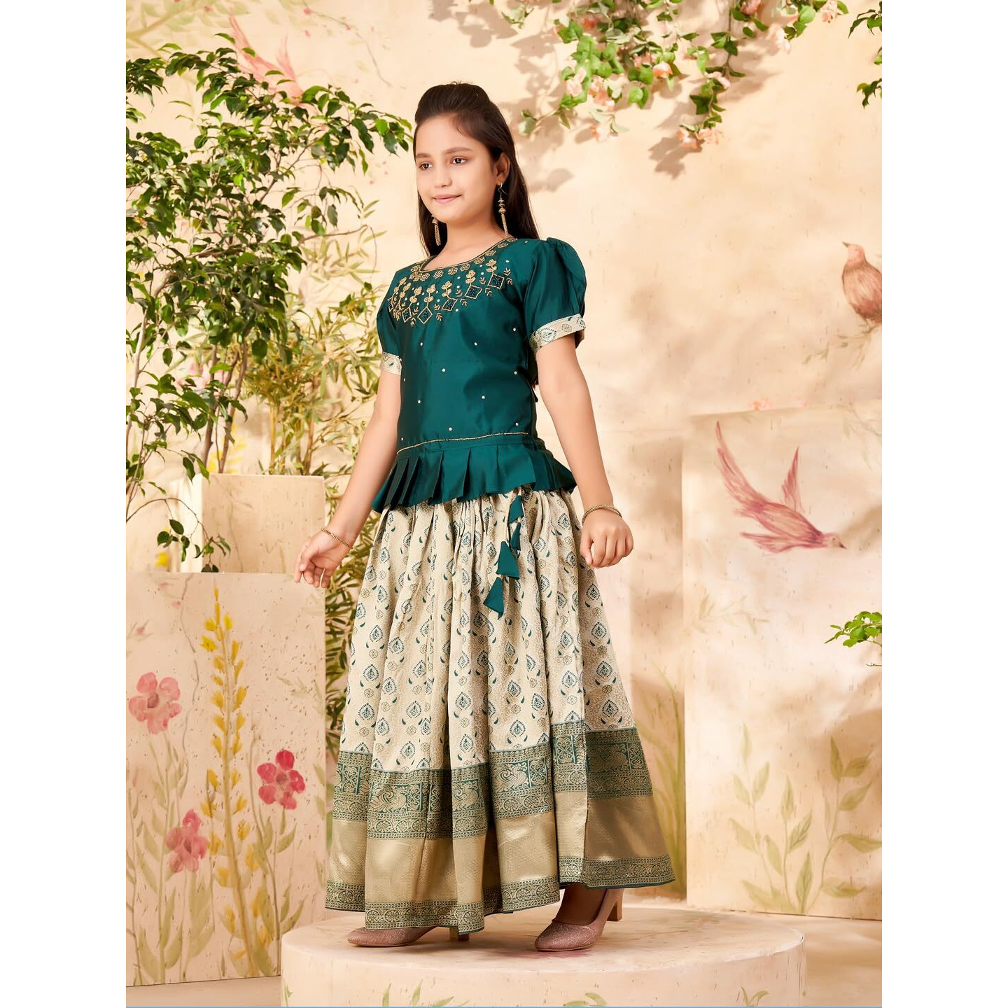Aarika Girls Ethnic Wear Dark Green Colour Beads-Hand-Embroidery Silk Lehenga Choli Set (4-10 Years)