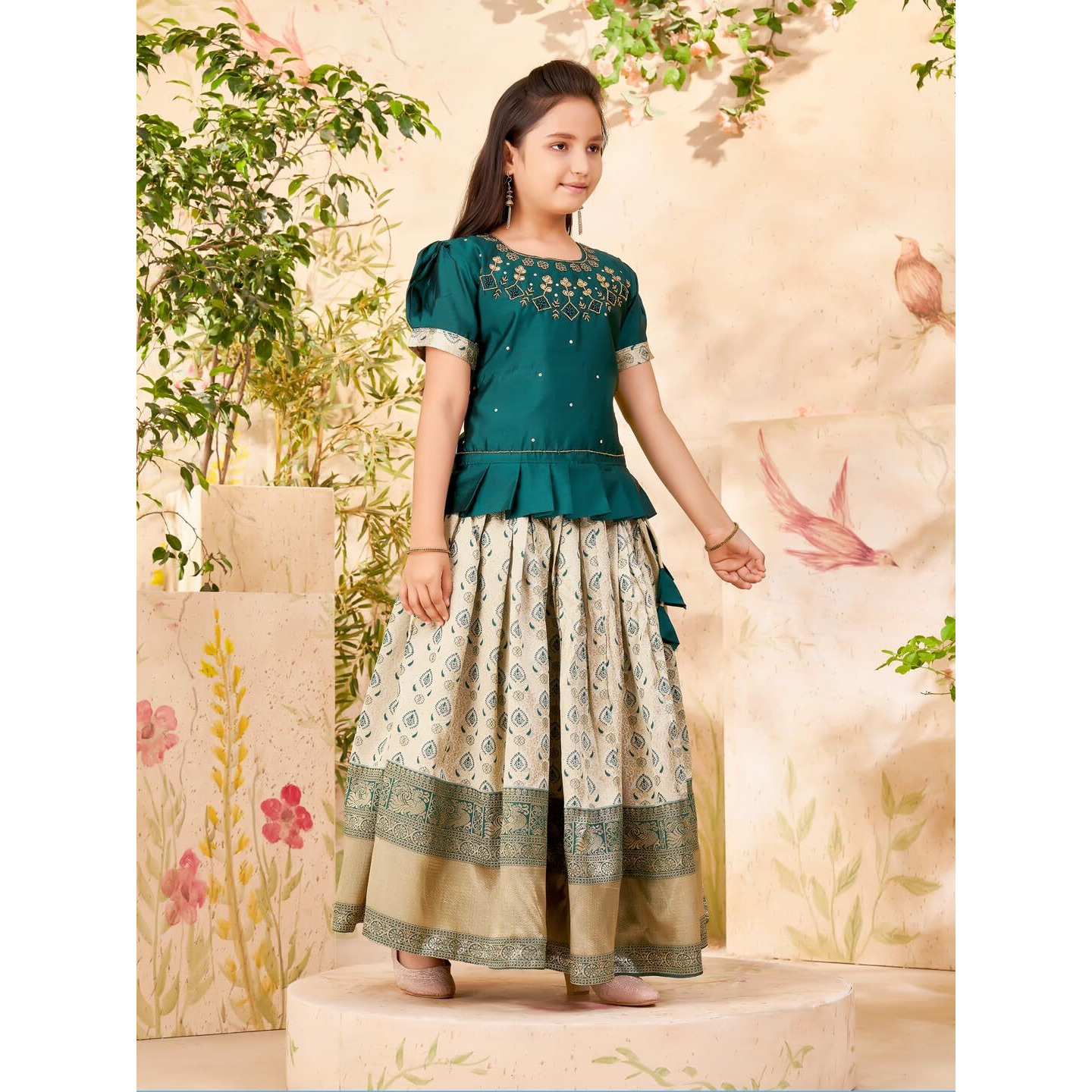 Aarika Girls Ethnic Wear Dark Green Colour Beads-Hand-Embroidery Silk Lehenga Choli Set (4-10 Years)