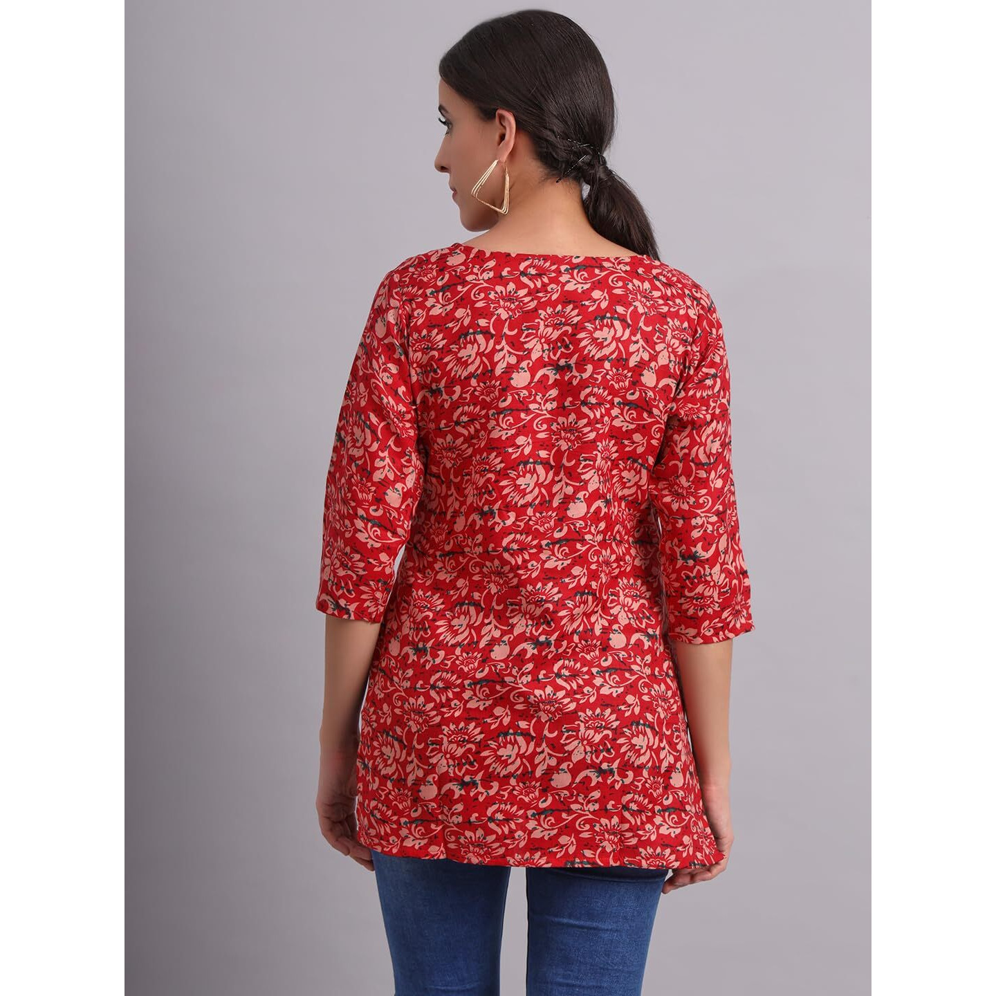 Patlani Women's Cotton Printed Short Fullstitched Kurti/Kurtas. Red