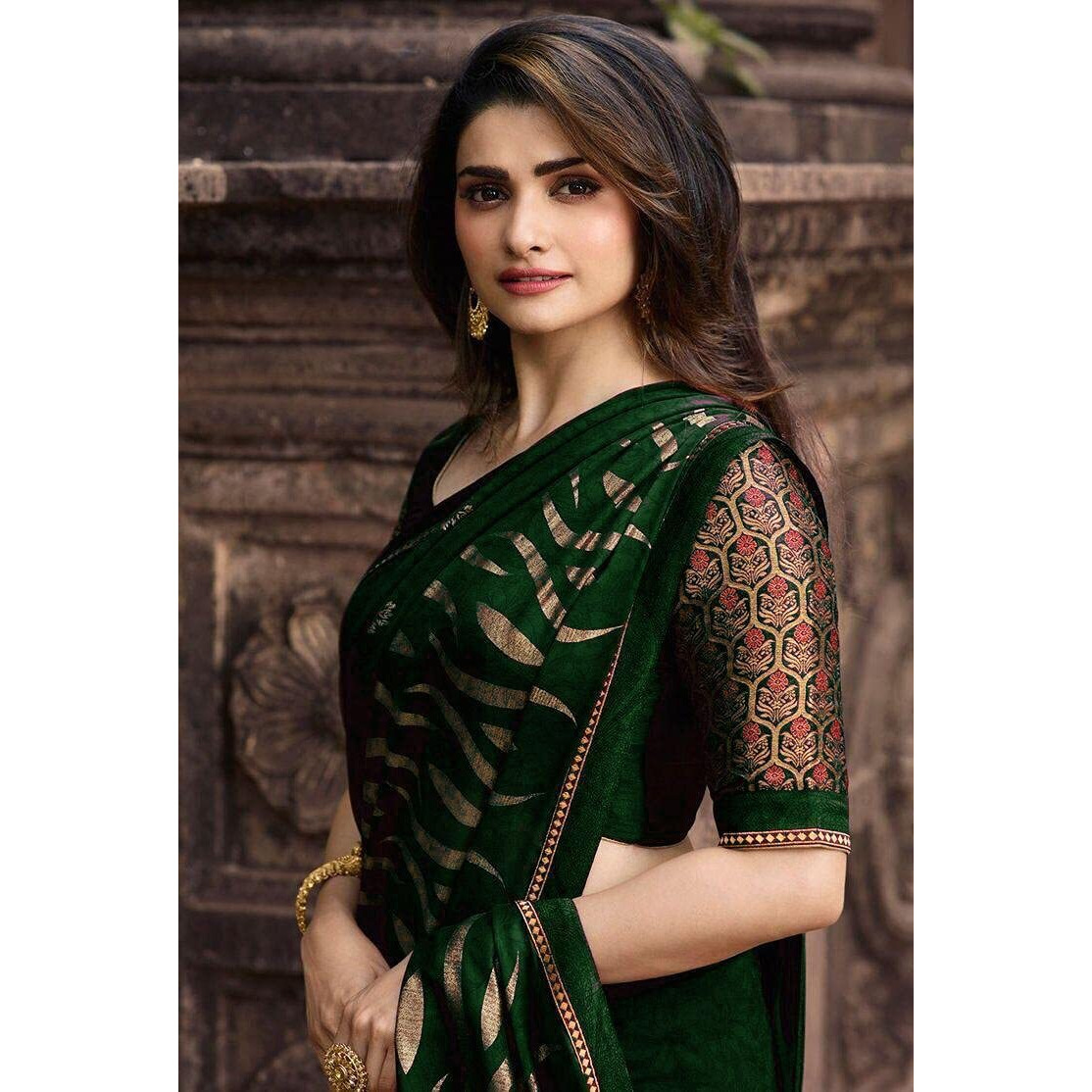 Flosive Women's Present Banarasi Soft Lichi Silk Saree Beautiful Jacquard Rich Pallu Design Work Zari Woven Kanjivaram Silk Style Saree Jalar With Soft Lichi Silk Blouse Piece (Green)