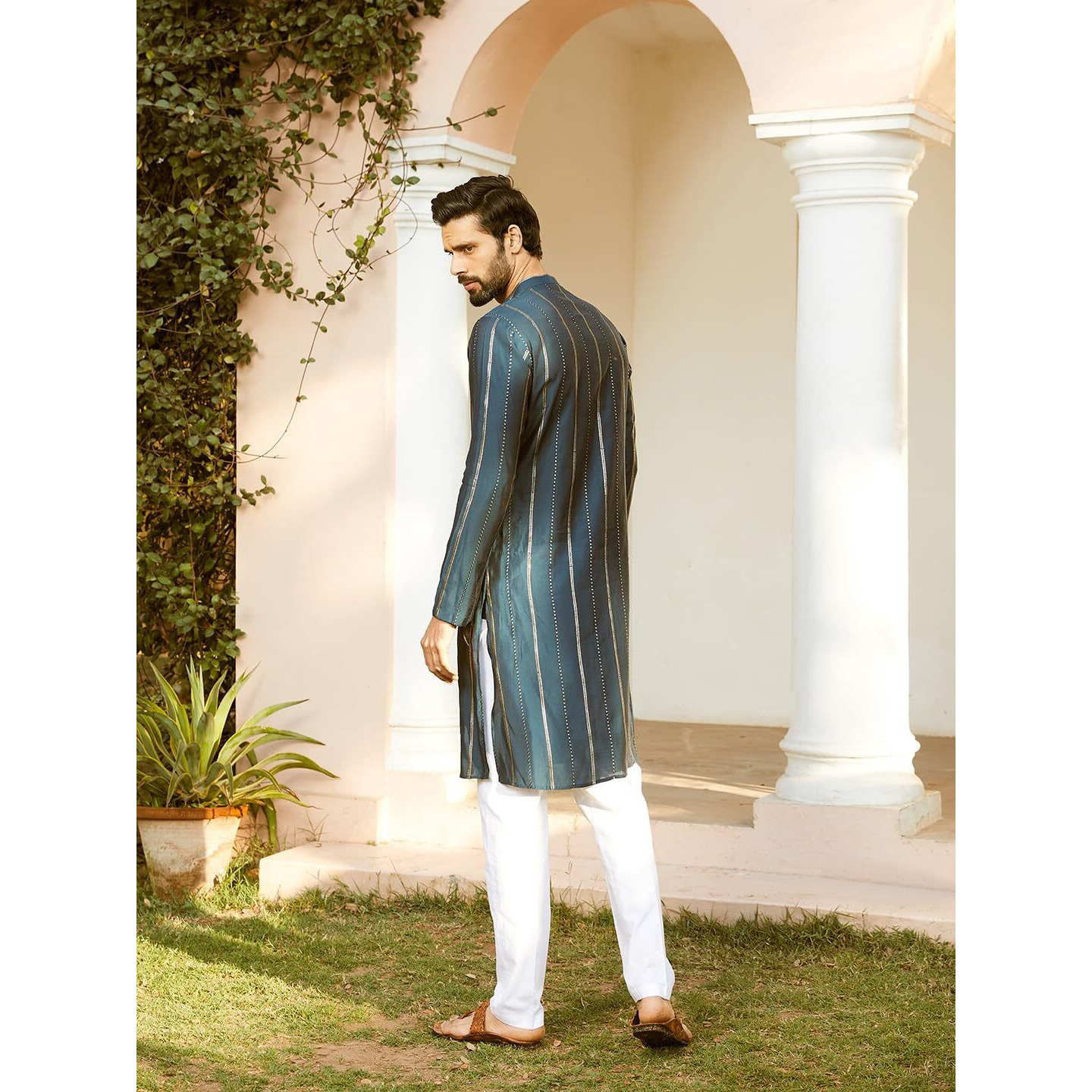 See Designs Men Full Sleeve Teal And Gold Chanderi Silk Sequins Mandarin Collar Side Slit Kurta - Sd2Kt_2428S