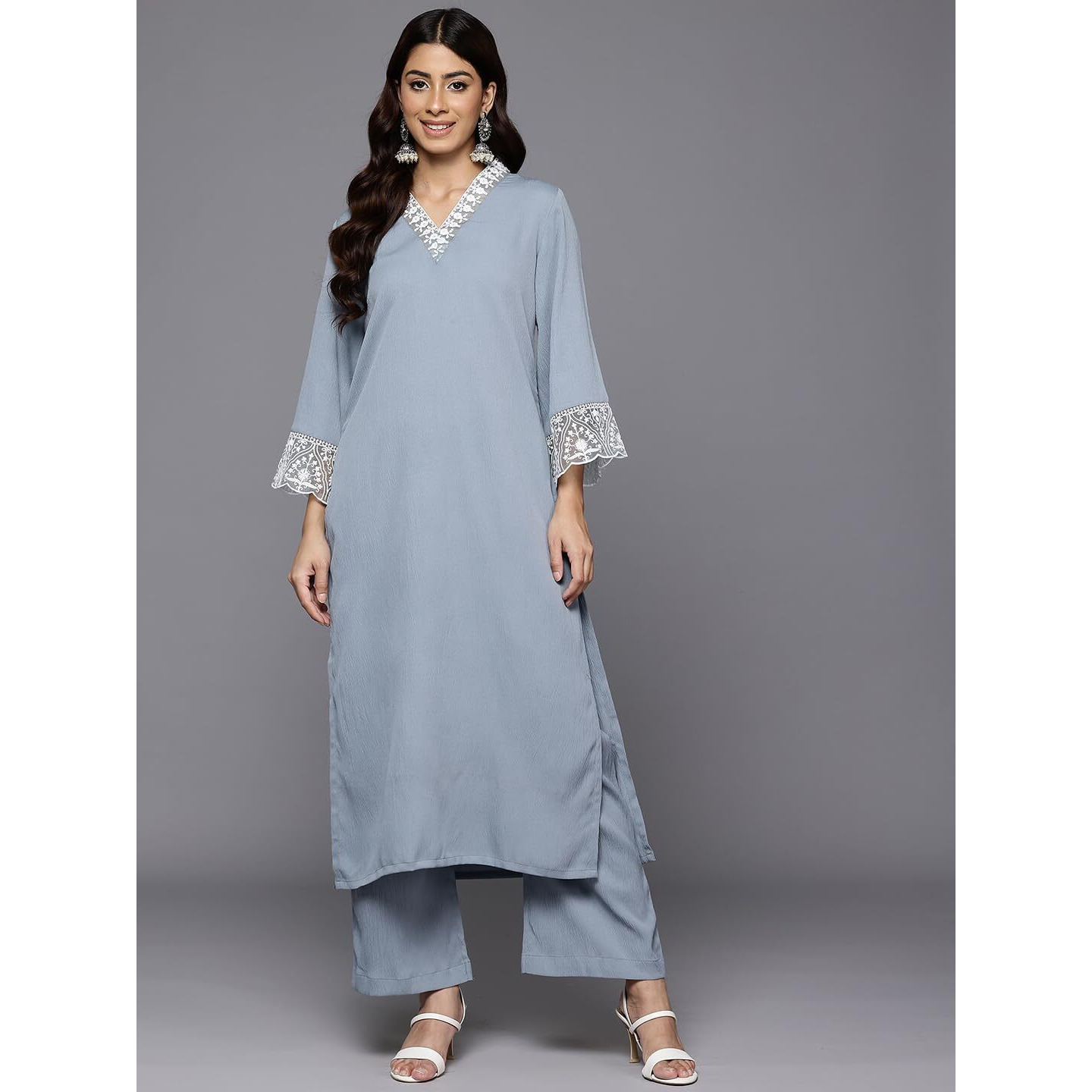 Varanga Women Thread Embroidered Organza Detailed Kurta Set  Elegant, Sophisticated, And Traditional Ethnic Wear