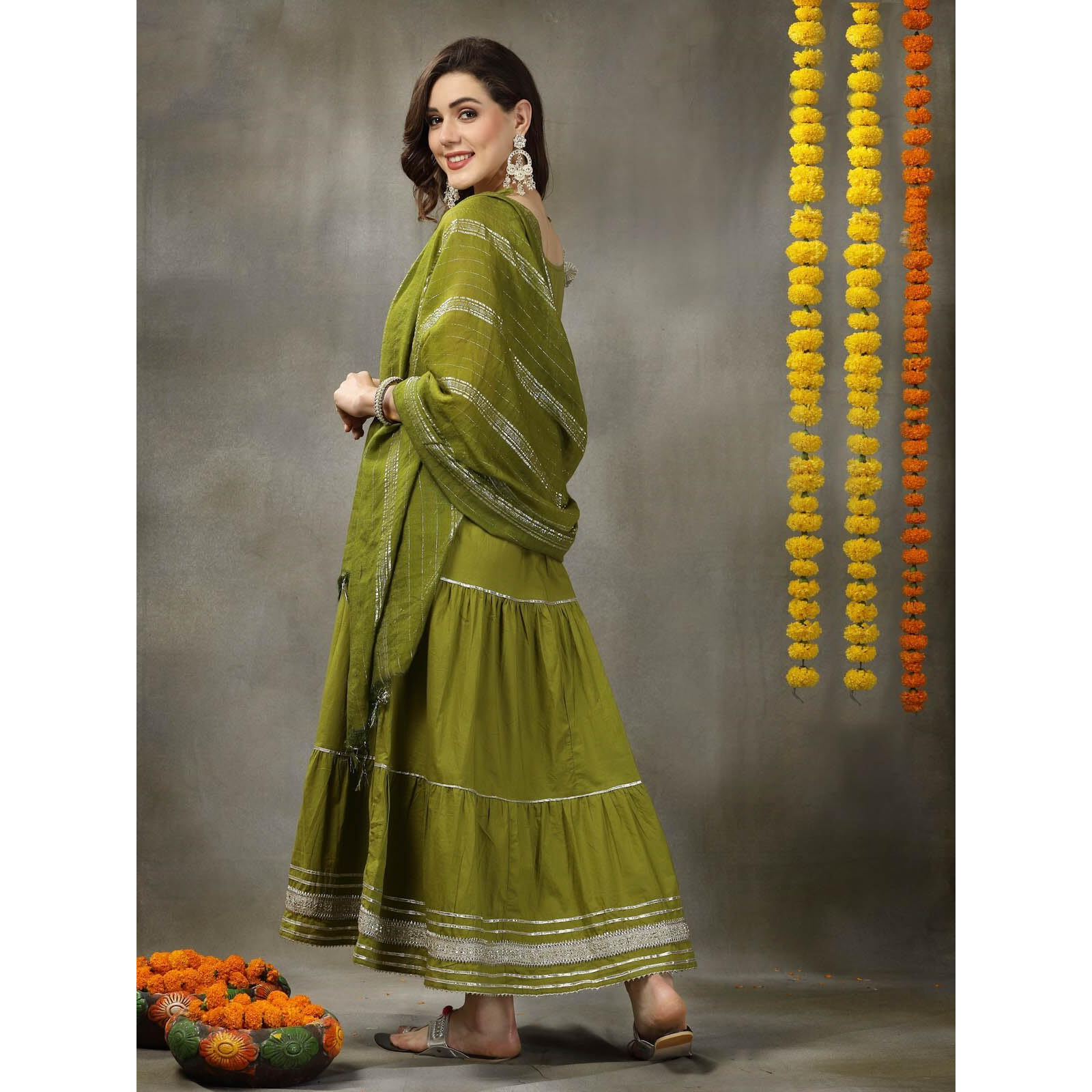 Stylum Women's Embroidered Cotton Tiered Kurta With Dupatta (Greenzingle40_Green, L)